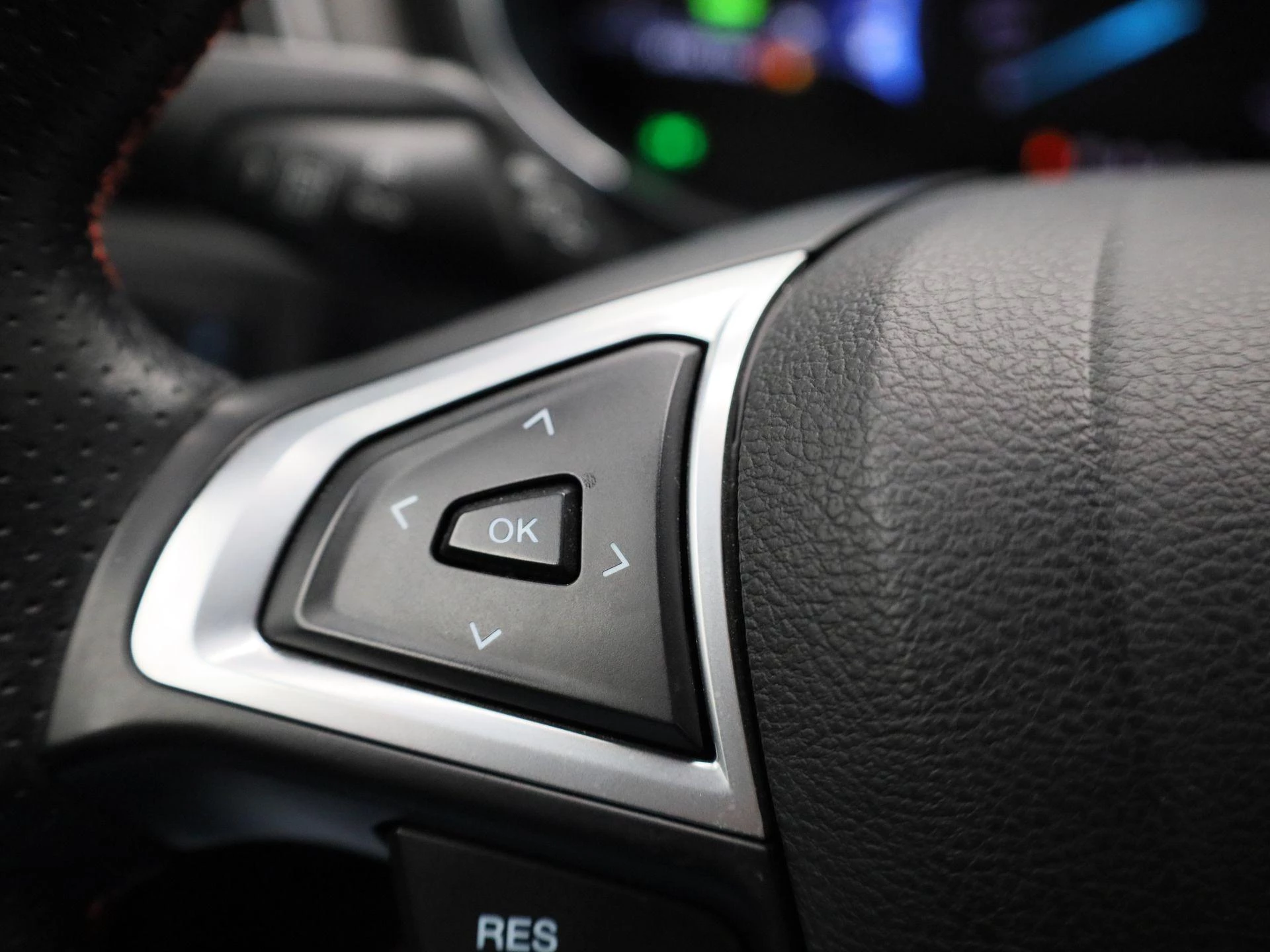 Ford-Mondeo-image-24