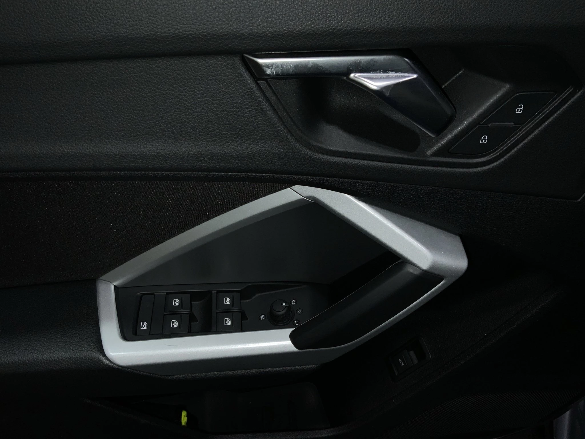 Audi Q3 Aut*NAVI*GRA*LM*PDC