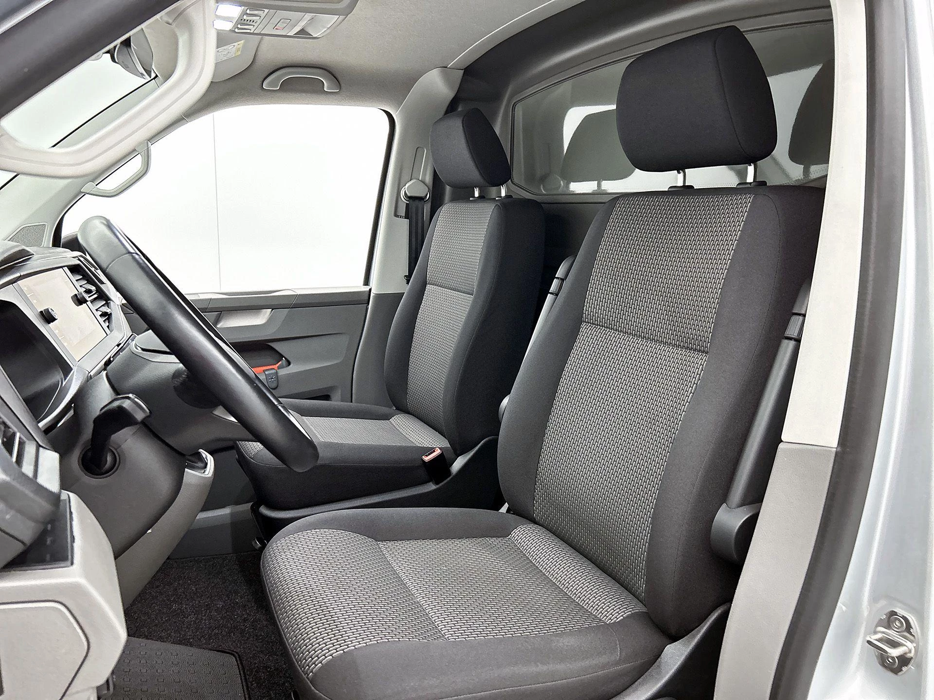 Volkswagen Transporter 2.0 TDI L1H1 Comfortline 150PK
