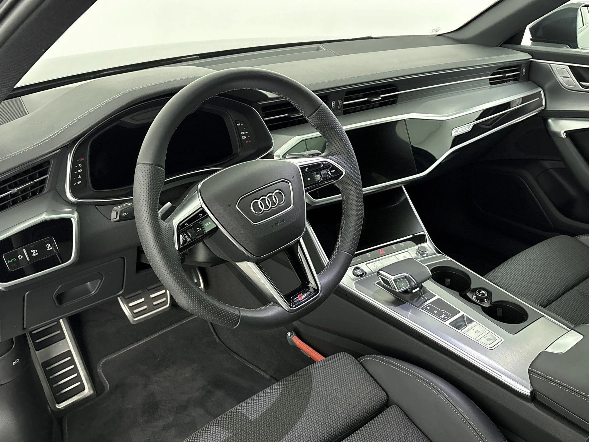Audi-A6-image-16