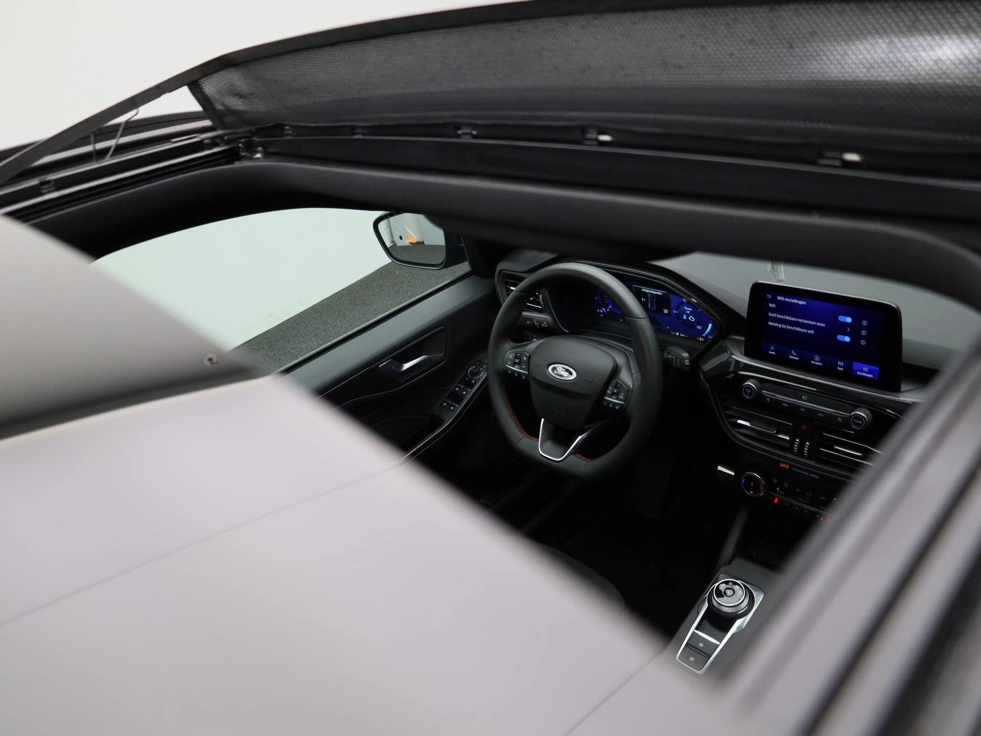 Ford-Kuga-image-43