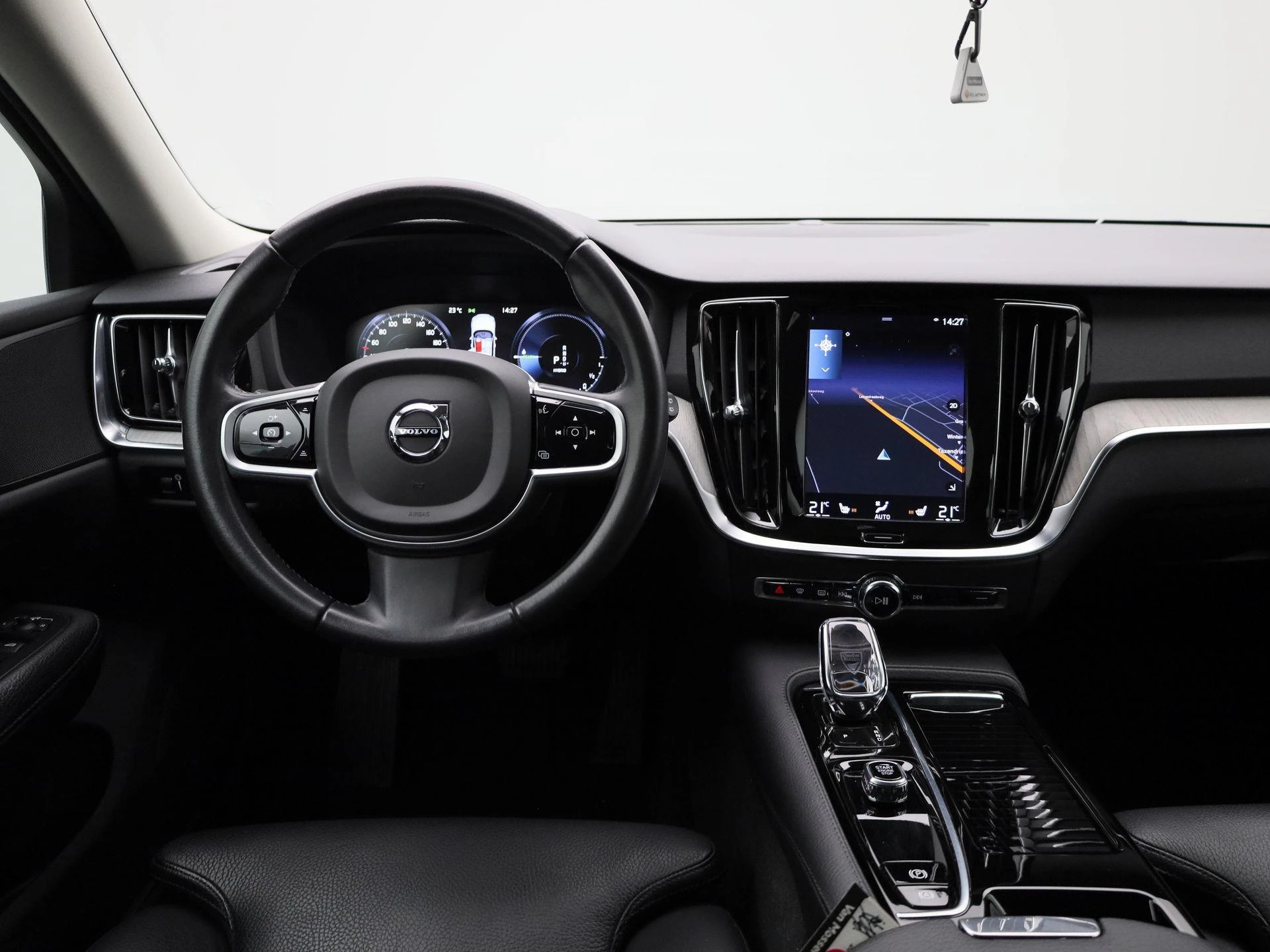 Volvo V60 2.0 T6 Recharge AWD Inscription