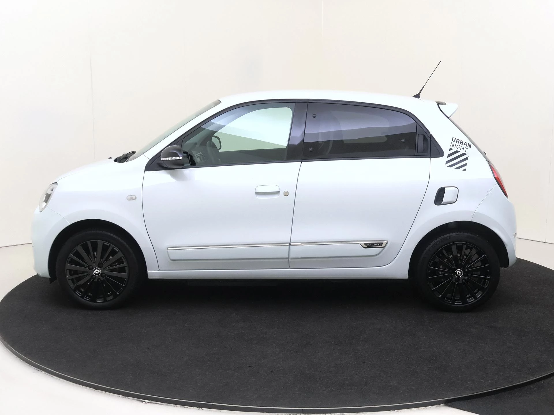 Renault-Twingo-image-7