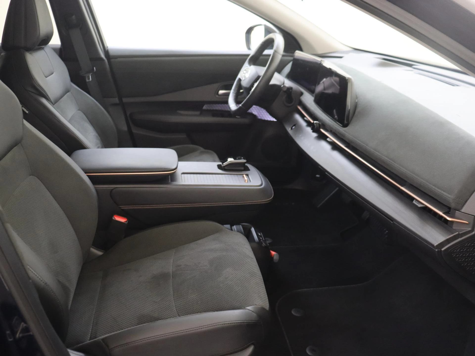 Nissan-ARIYA-image-4