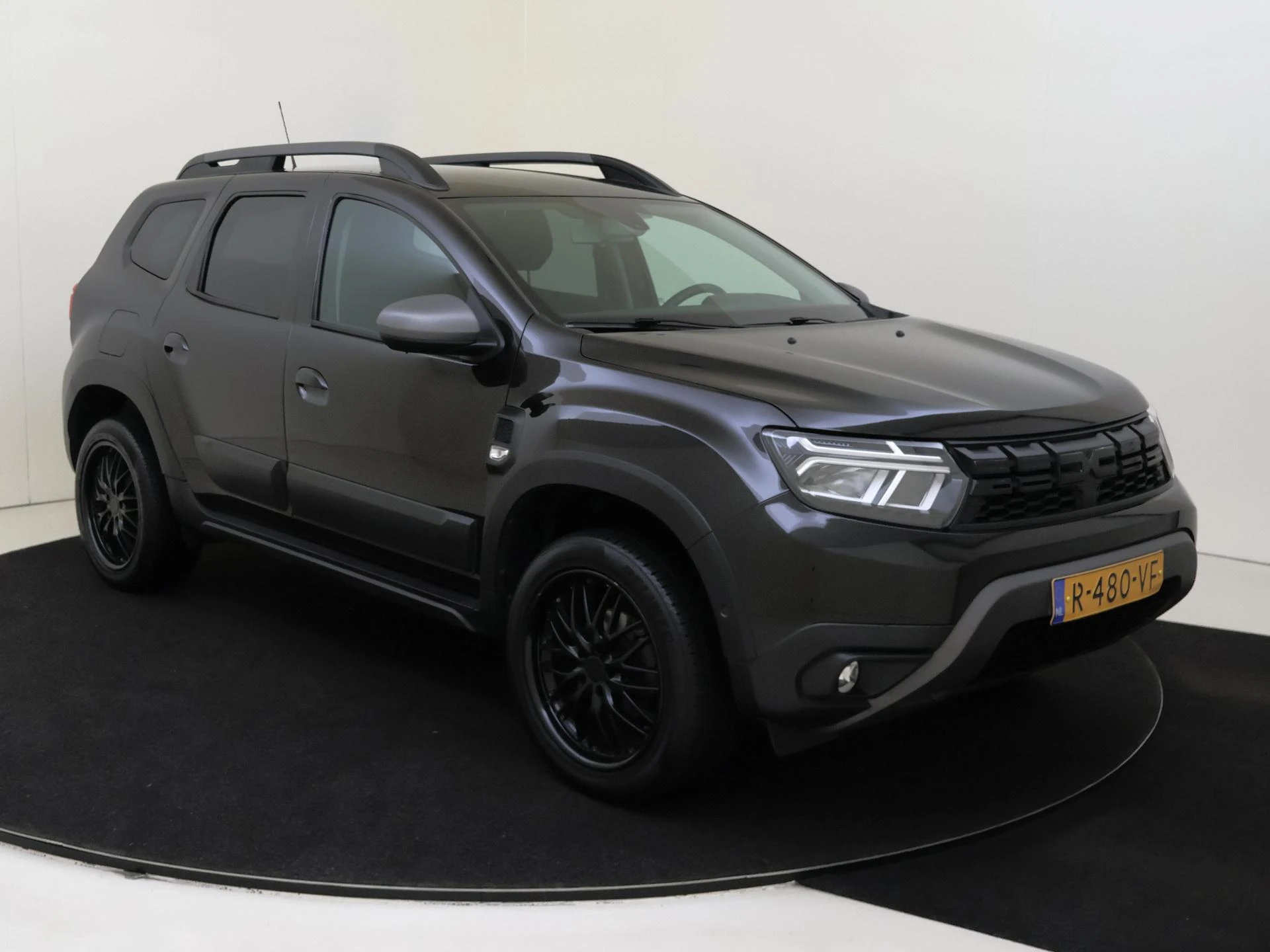 Dacia-Duster-image-1