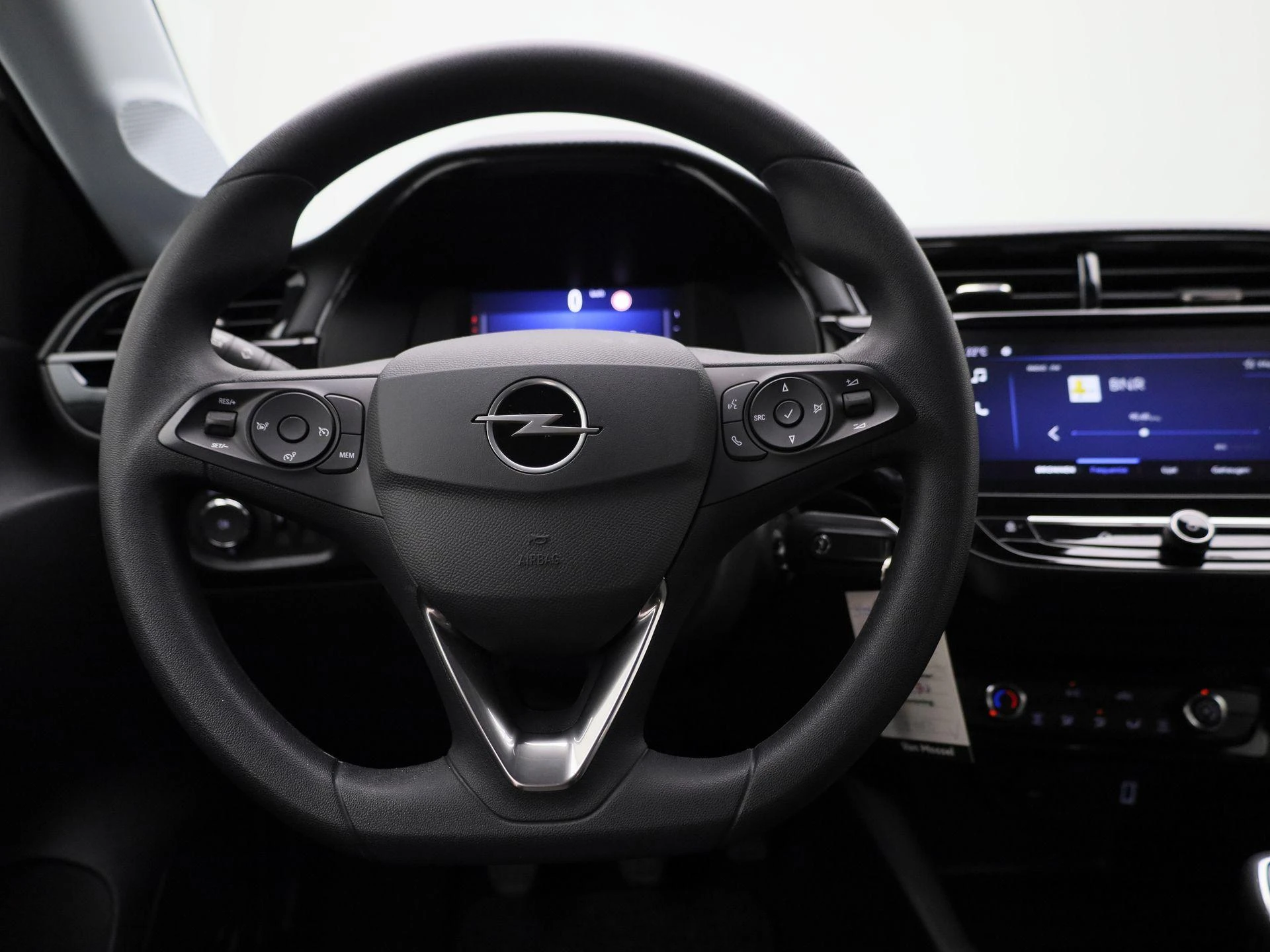 Opel-Corsa-image-6