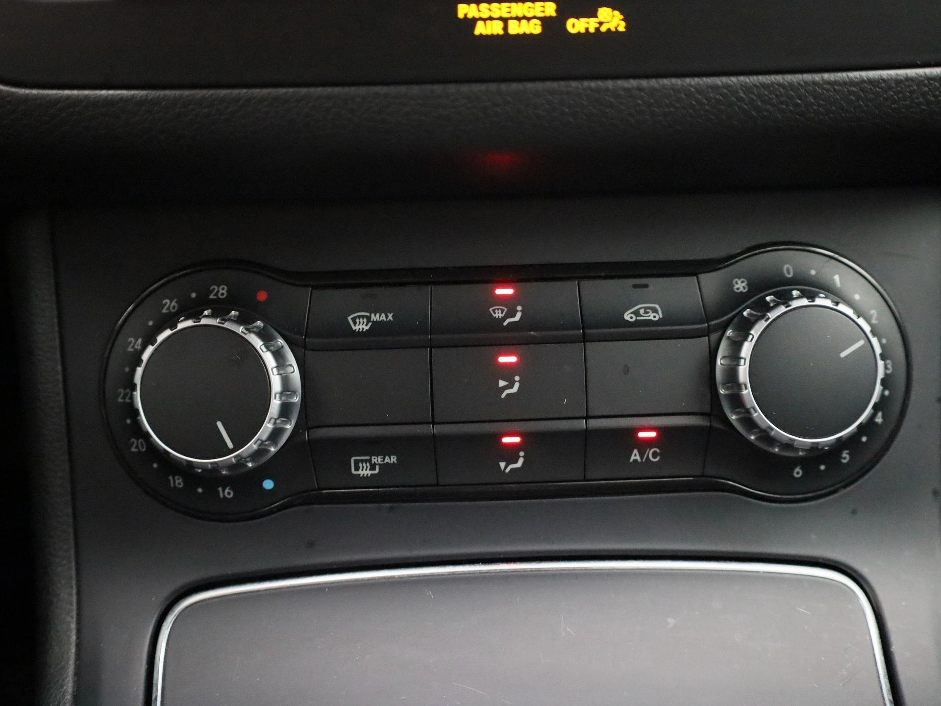 Mercedes-Benz-B-Klasse-image-17