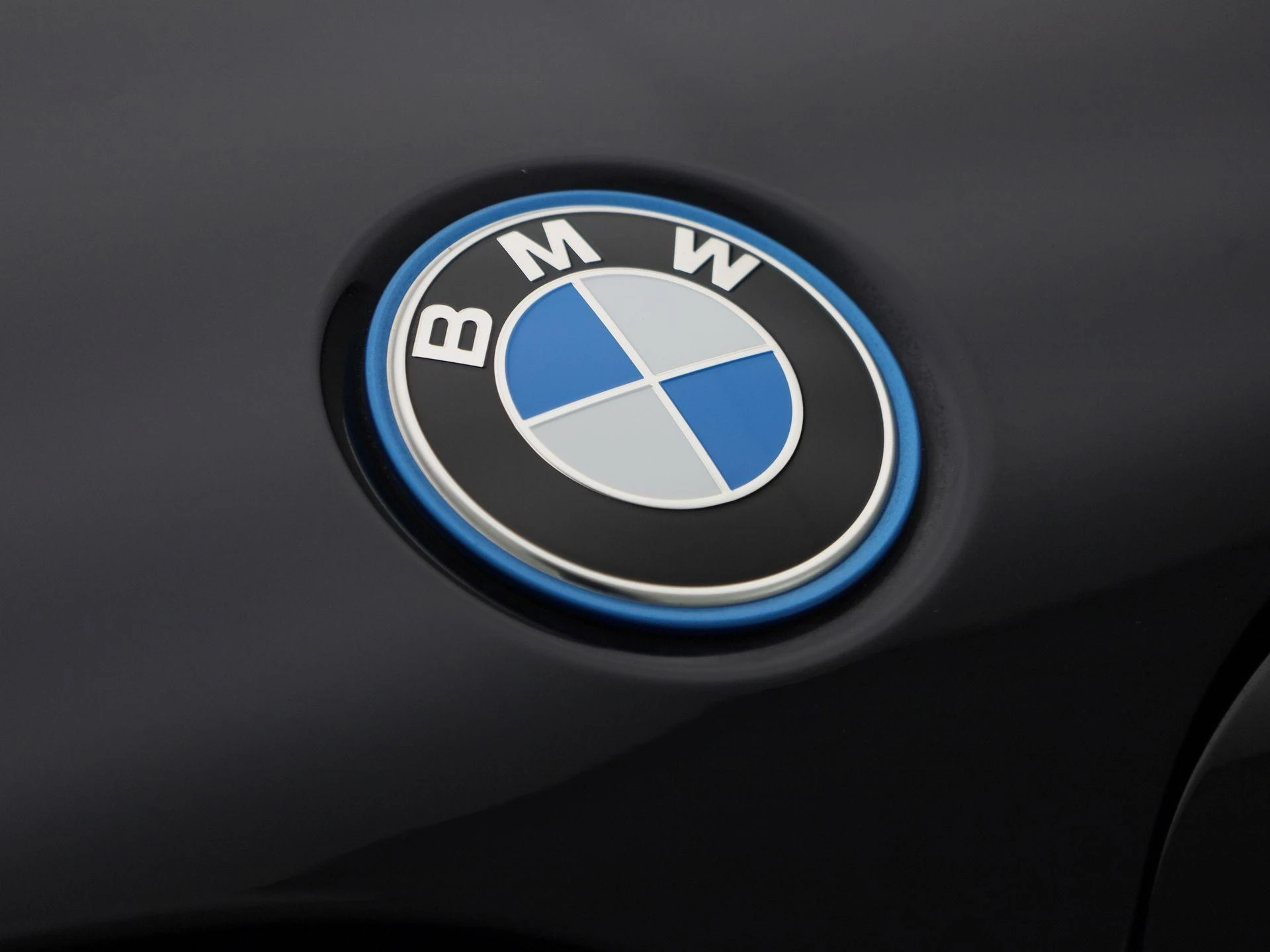 BMW-iX3-image-41