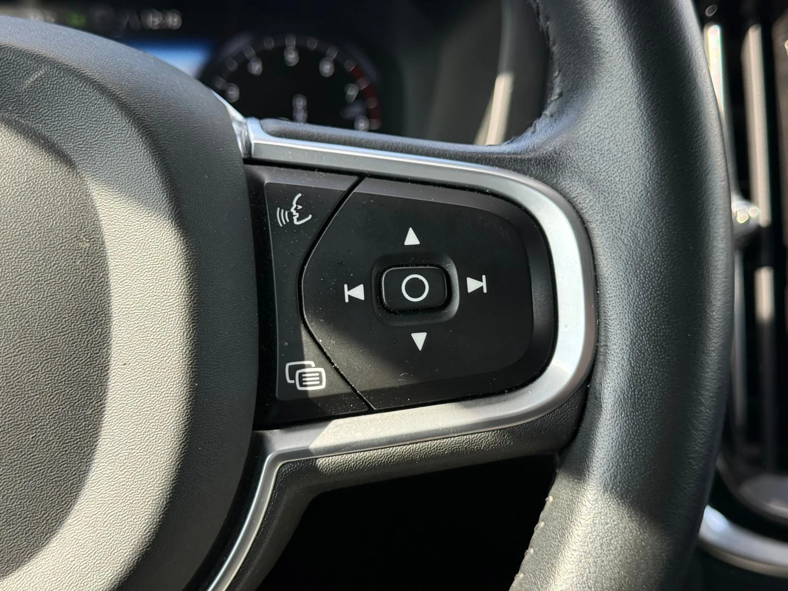 Volvo-V60-image-20