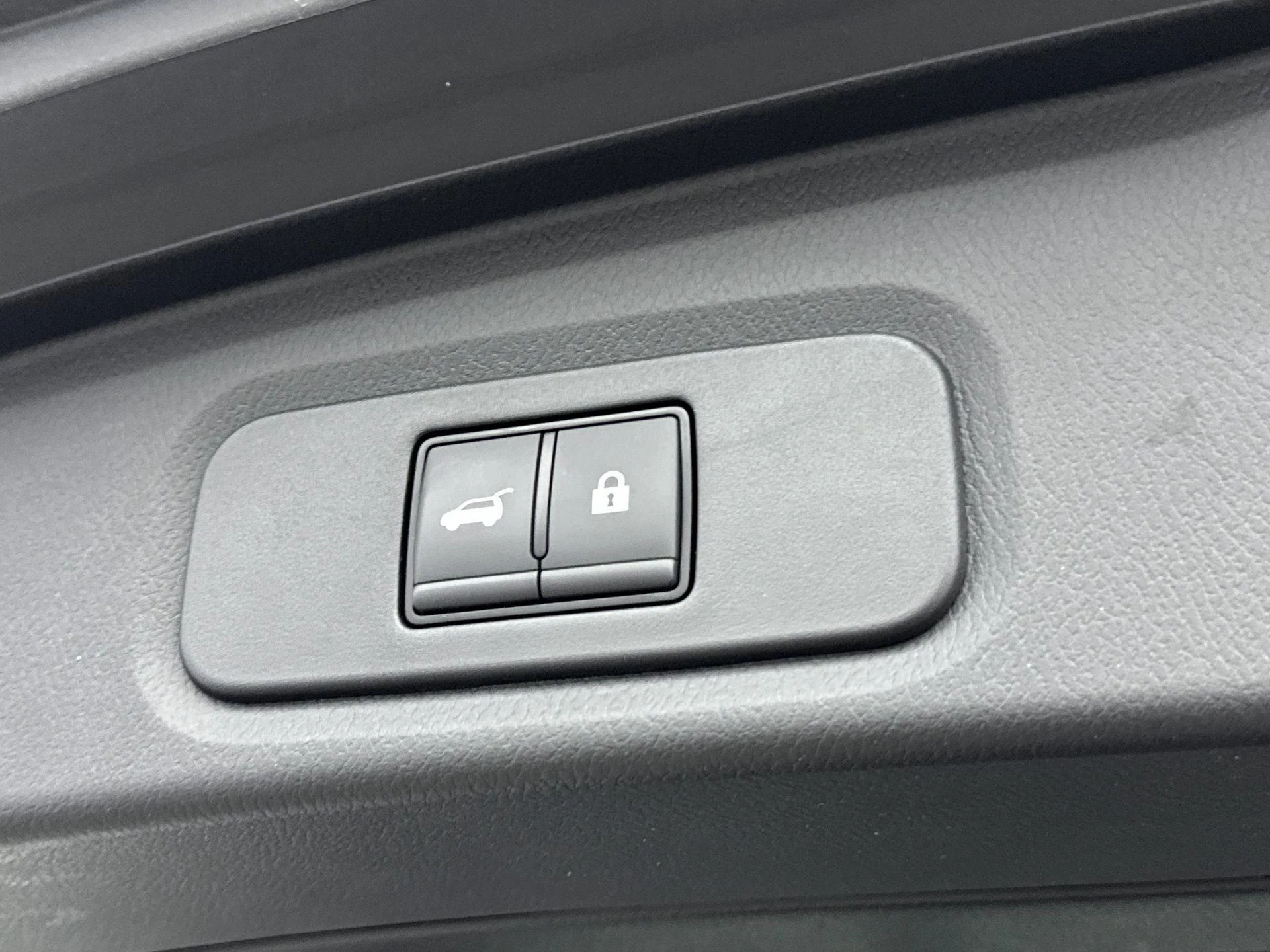 Nissan-QASHQAI-image-19