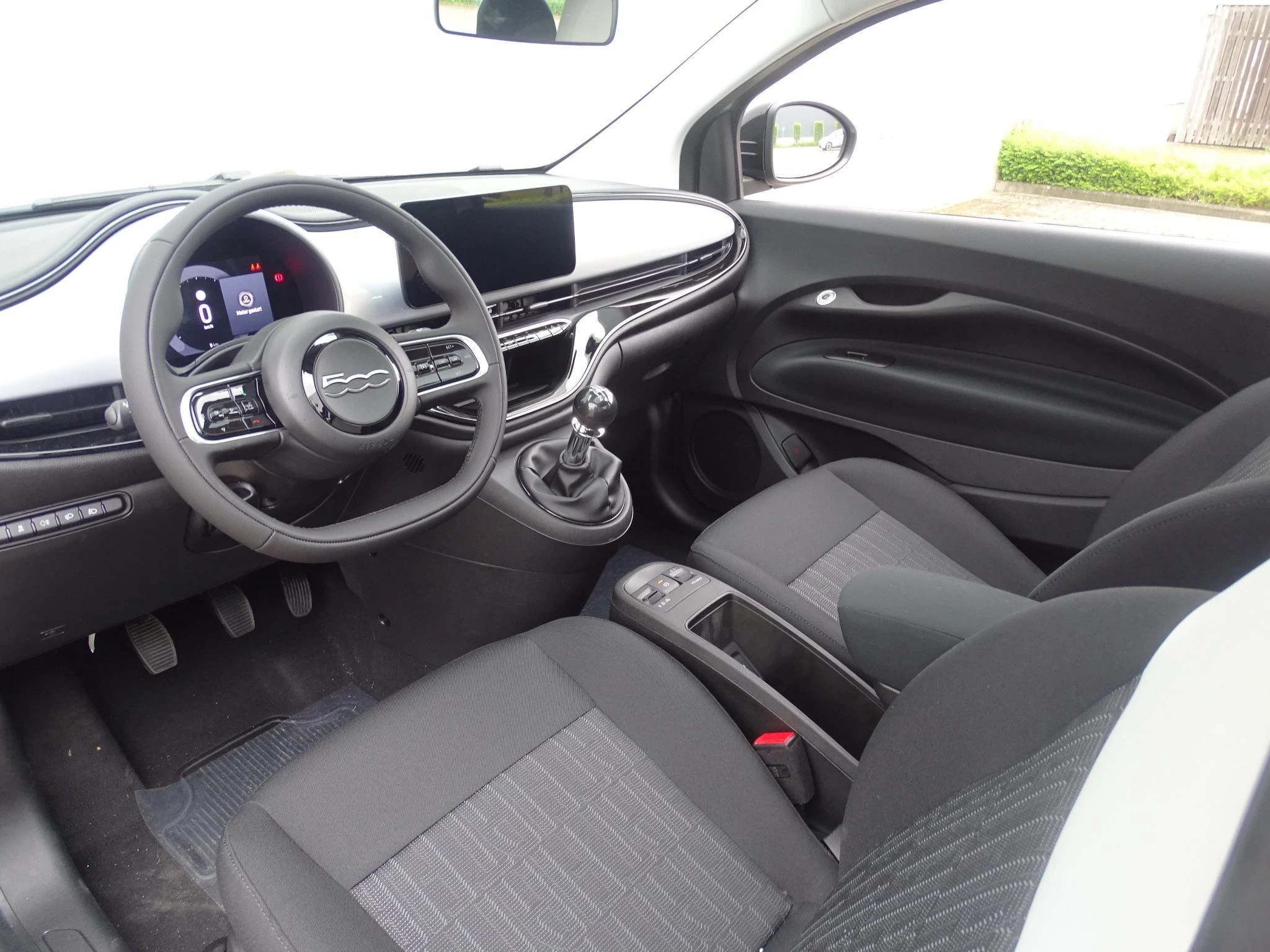 Fiat 500 1.0 Hybrid 48kW ICON
