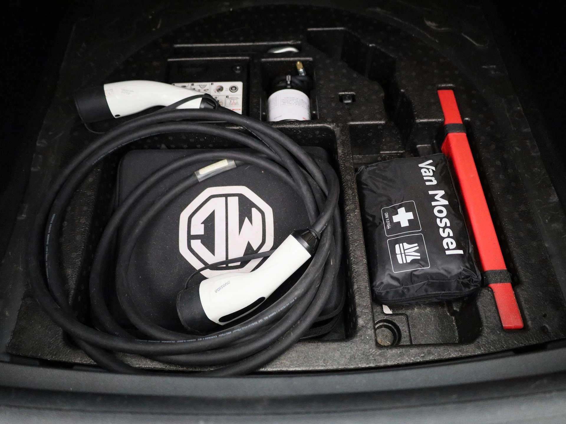 MG-ZS EV-image-13