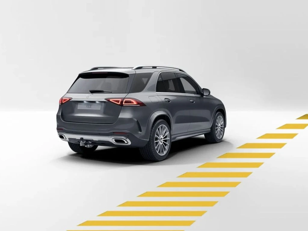 Mercedes-Benz-GLE 400 d-image-5