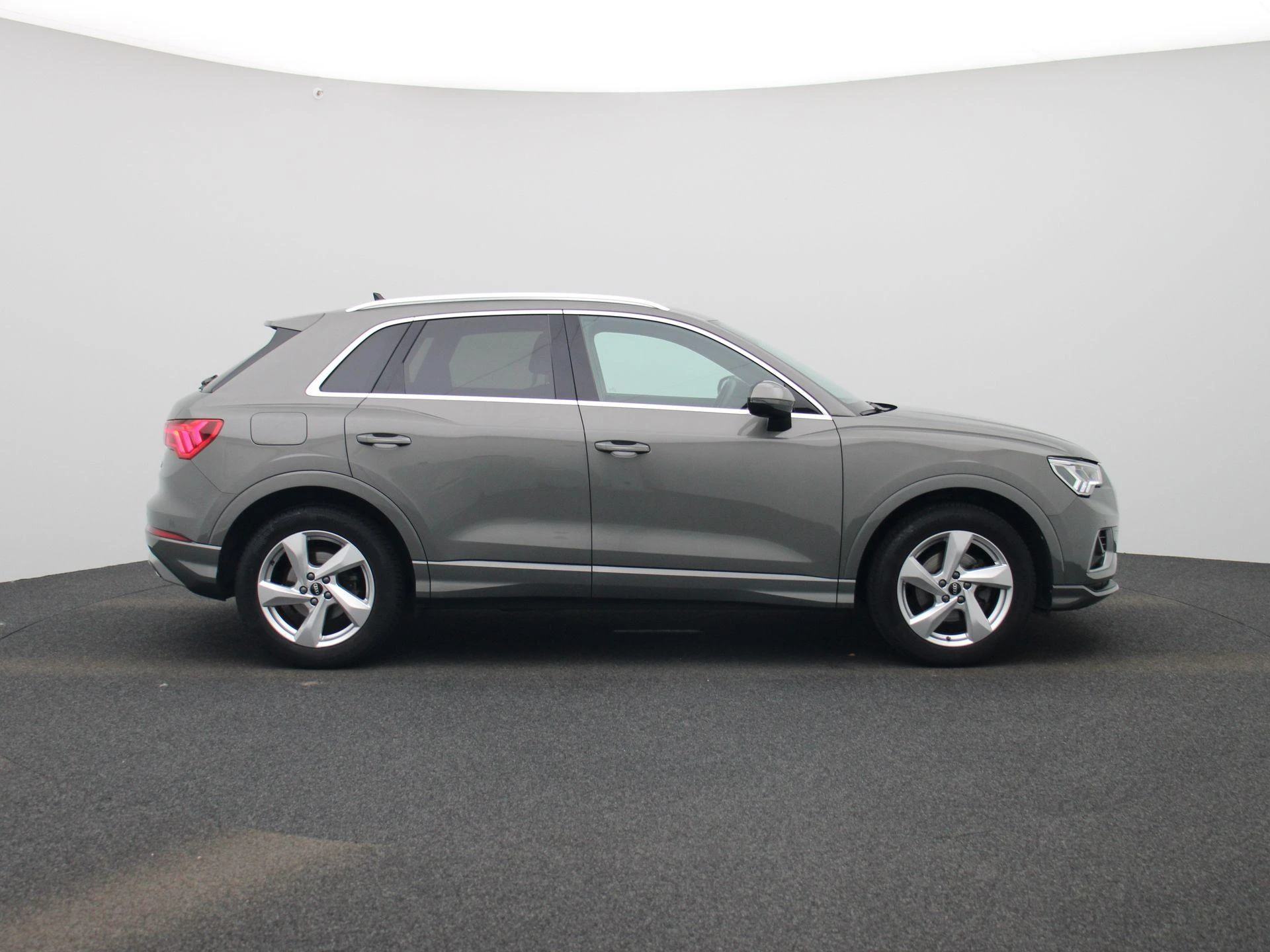 Audi-Q3-image-5