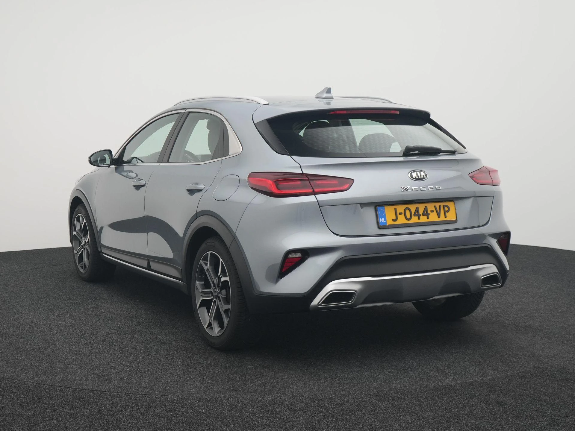Kia-XCeed-image-1