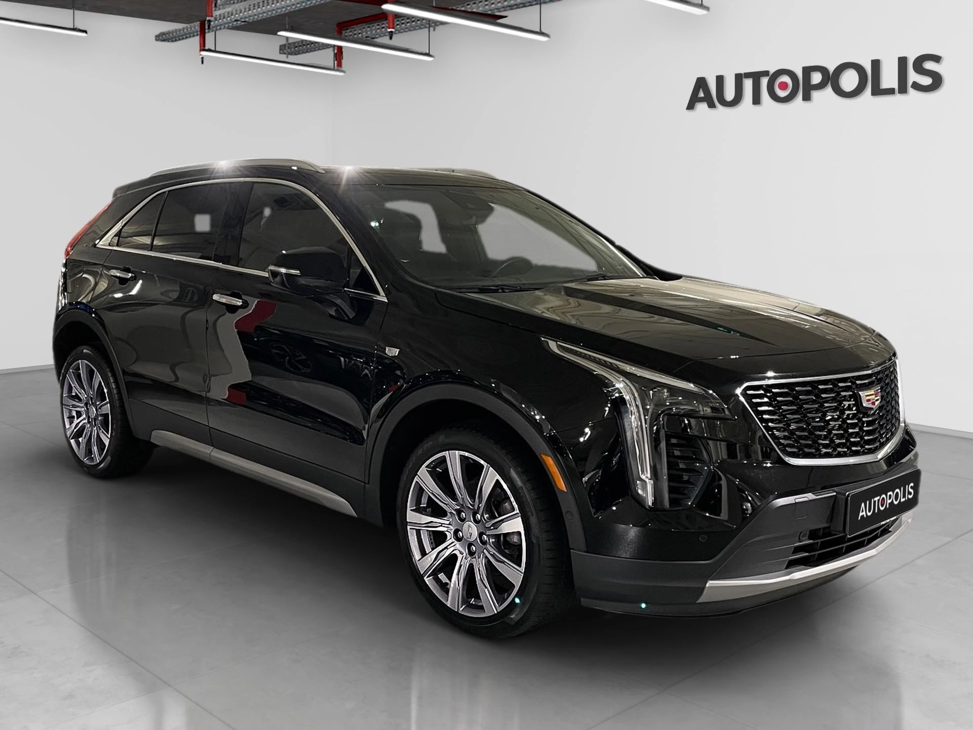 Cadillac-XT4-image-18
