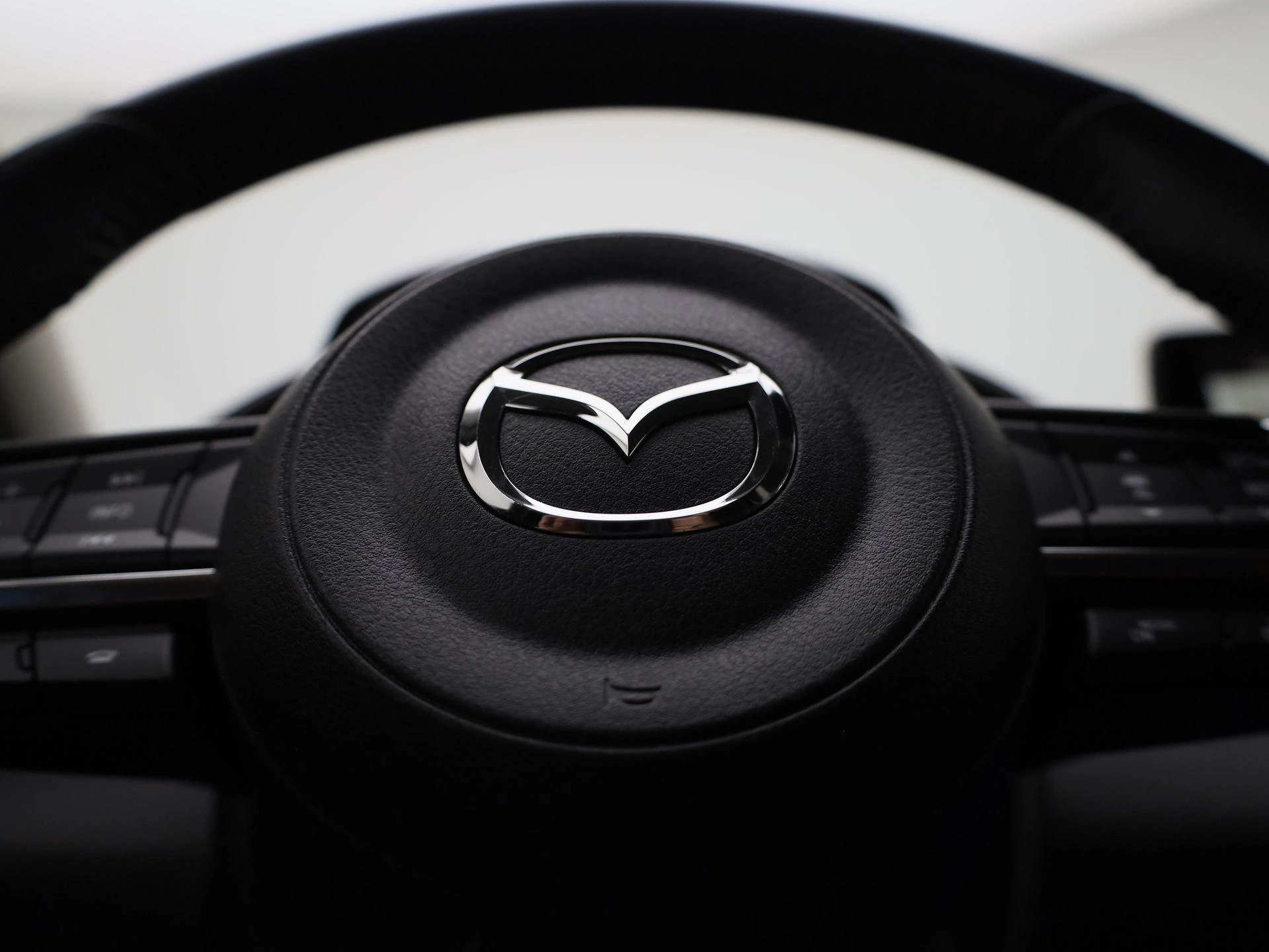 Mazda-6-image-25