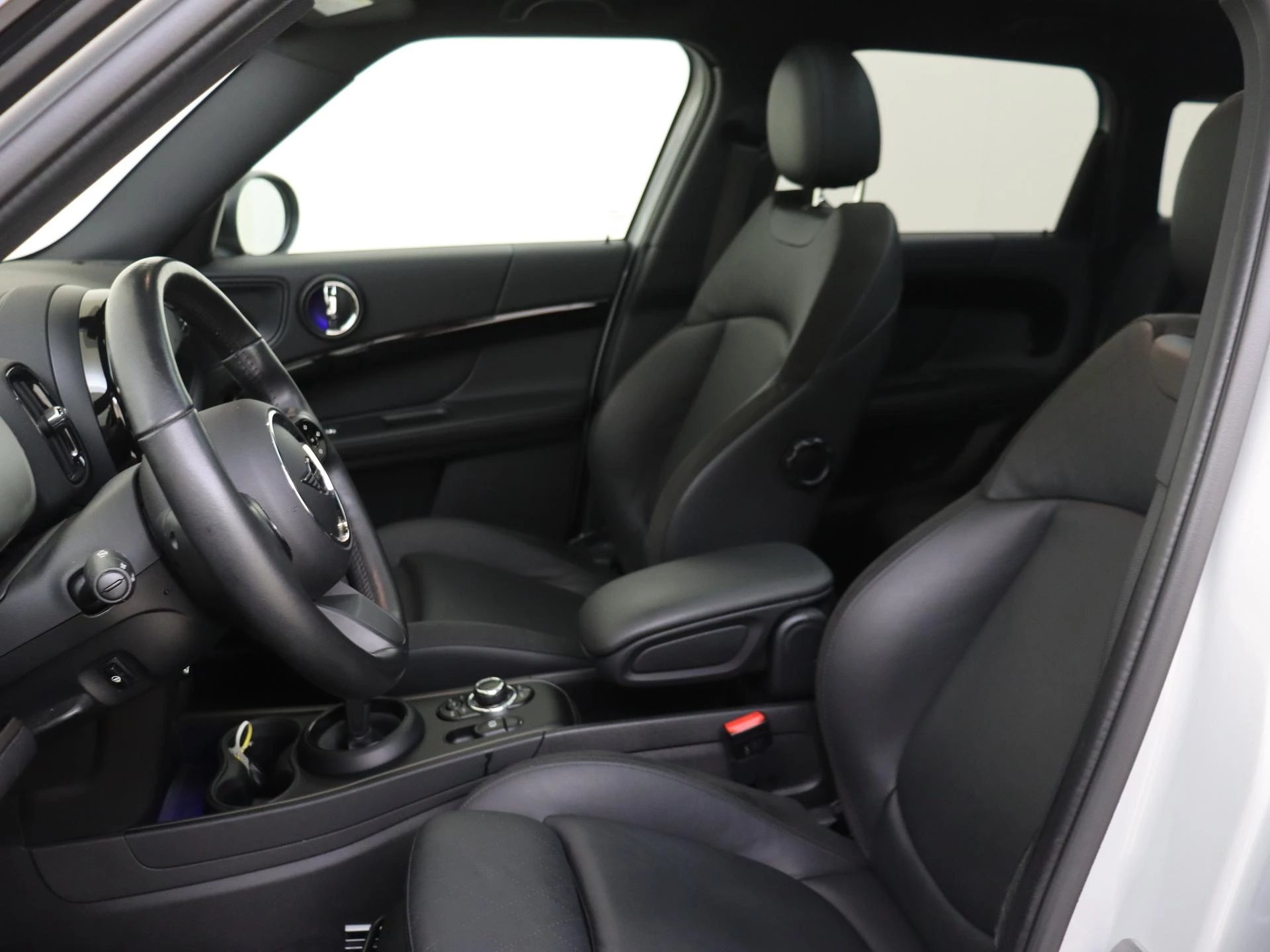 MINI-Countryman-image-10