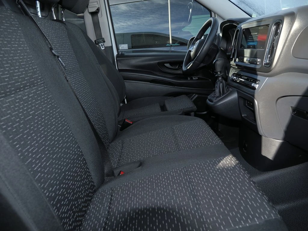 Mercedes-Benz-Vito 116-image-9