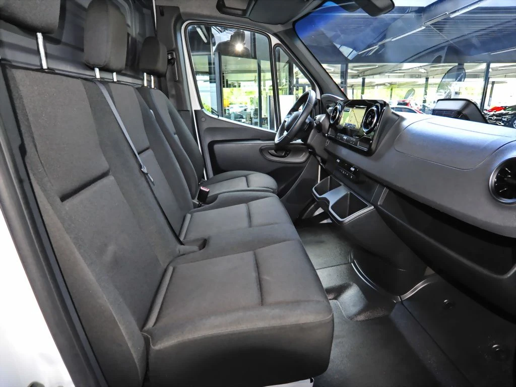 Mercedes-Benz-Sprinter 317-image-12