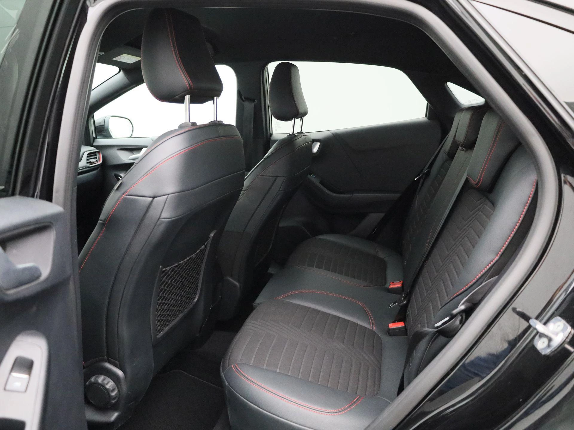 Ford Puma 1.0 EcoBoost Hybrid ST-Line X