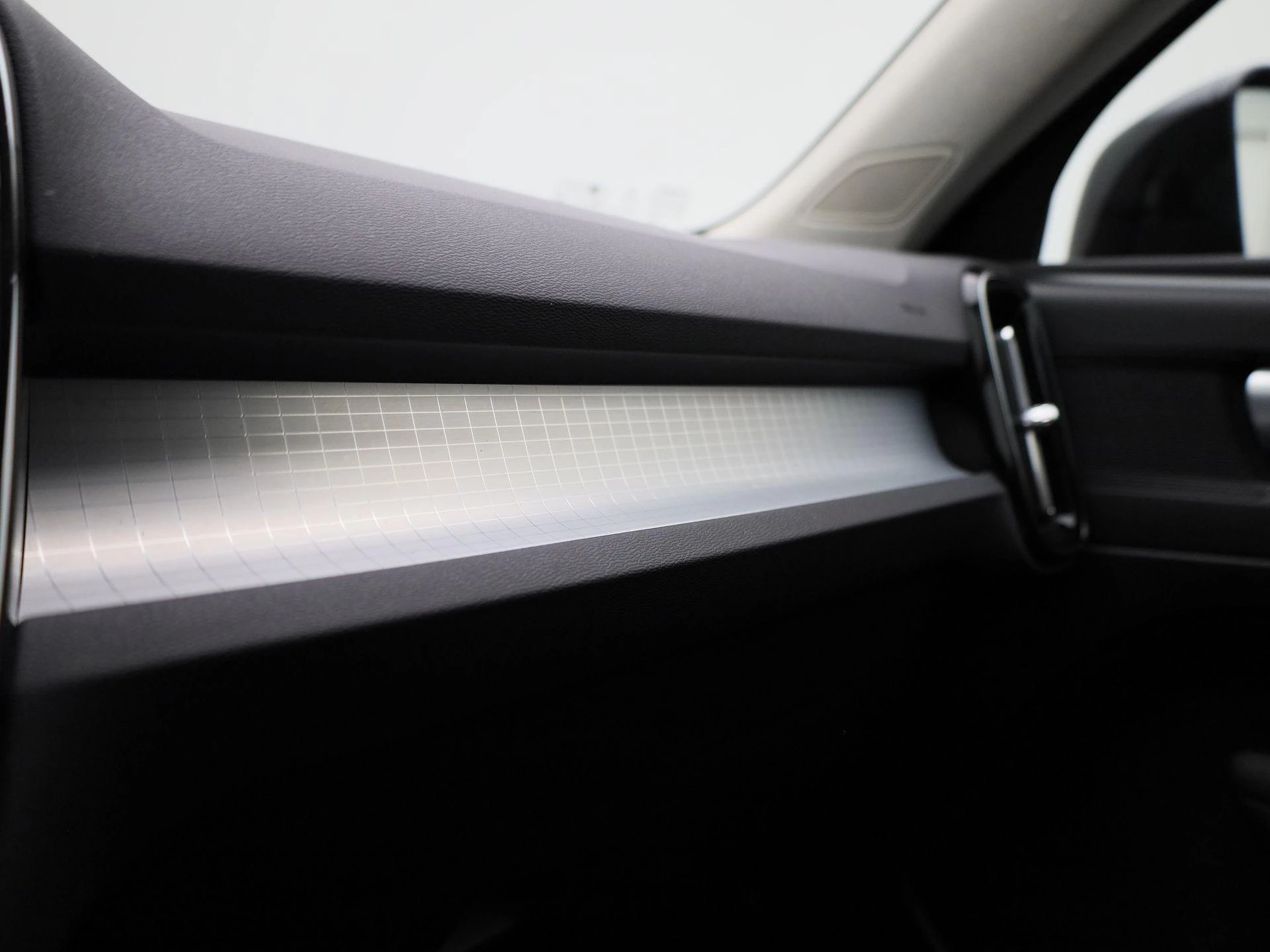 Volvo-XC40-image-27