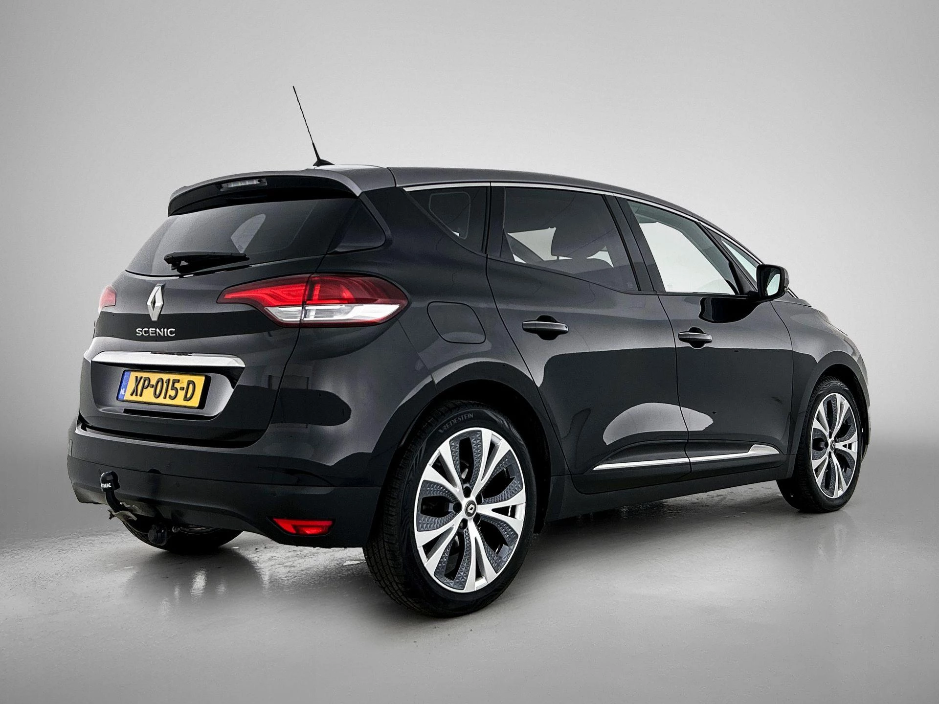 Renault-Scénic-image-3