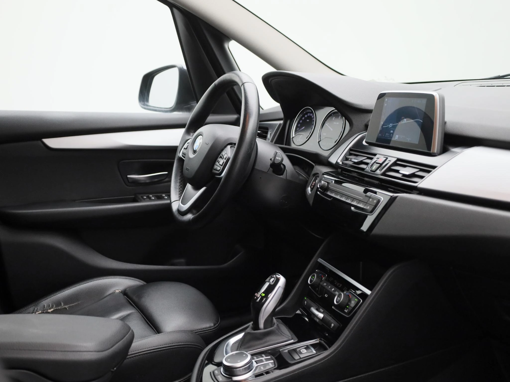 BMW-2 Reeks-image-32