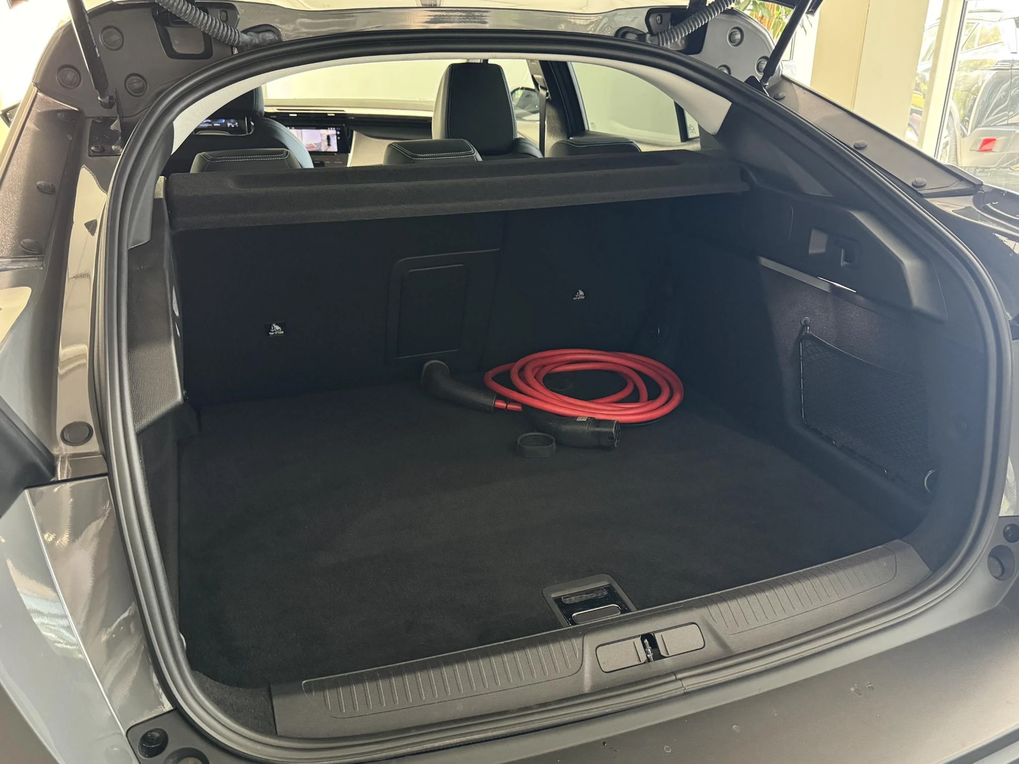 Peugeot-408-image-36