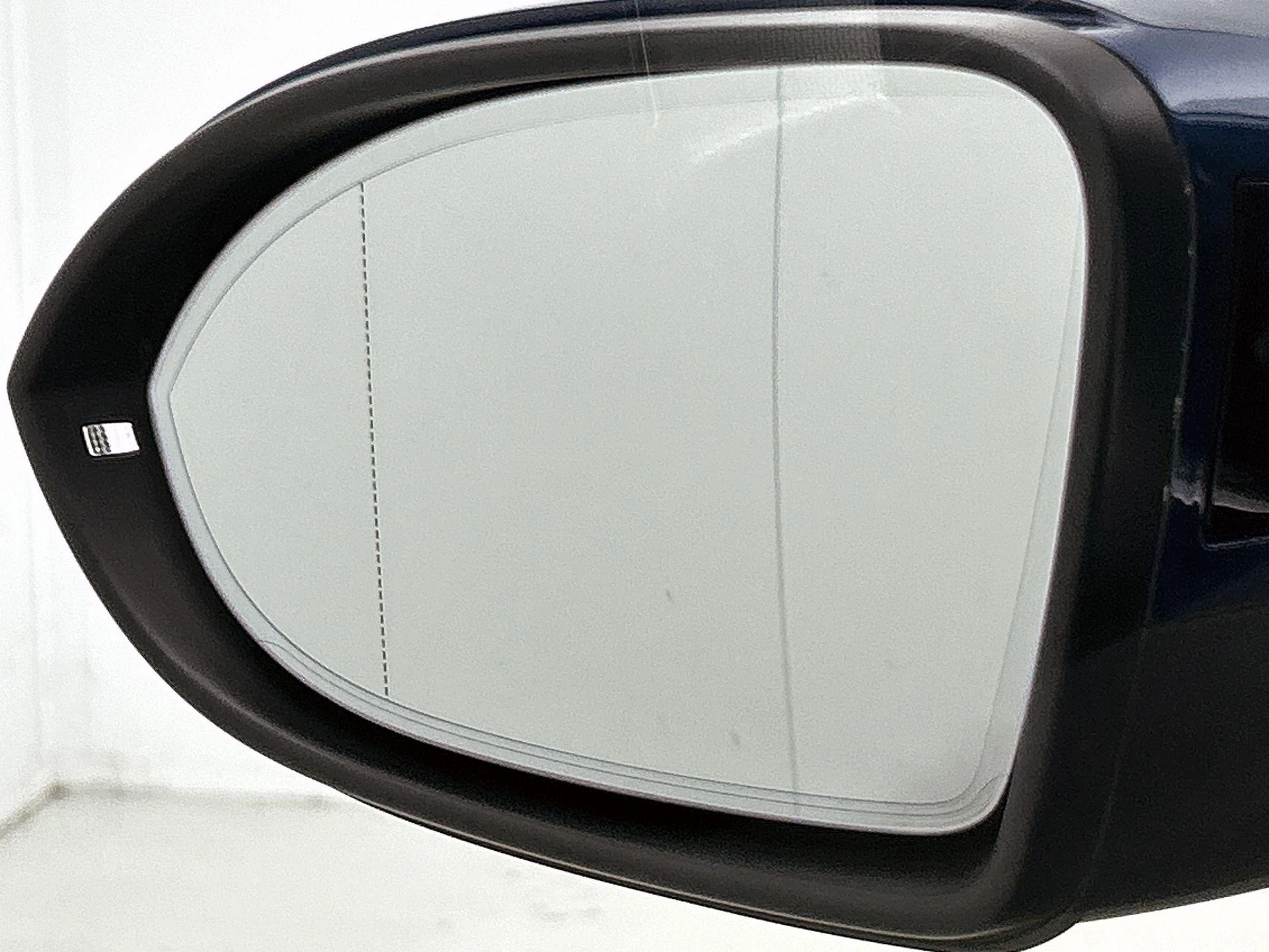 Volkswagen-Passat-image-34