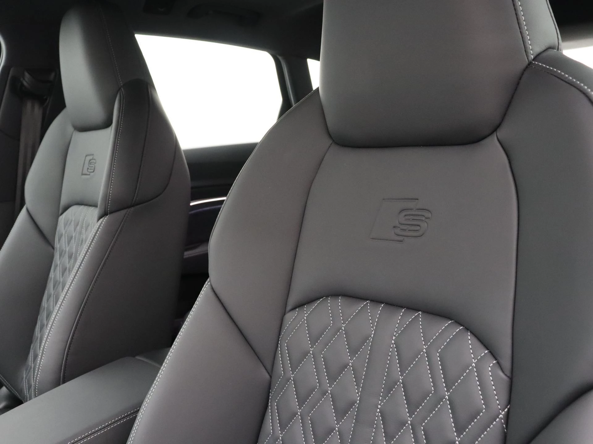 Audi-e-tron-image-15