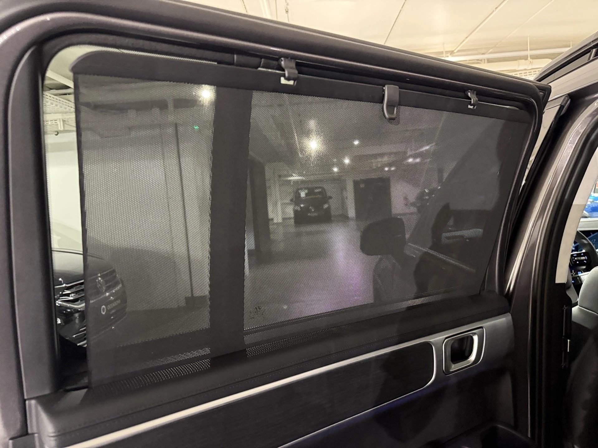 Hyundai-Santa Fe-image-11