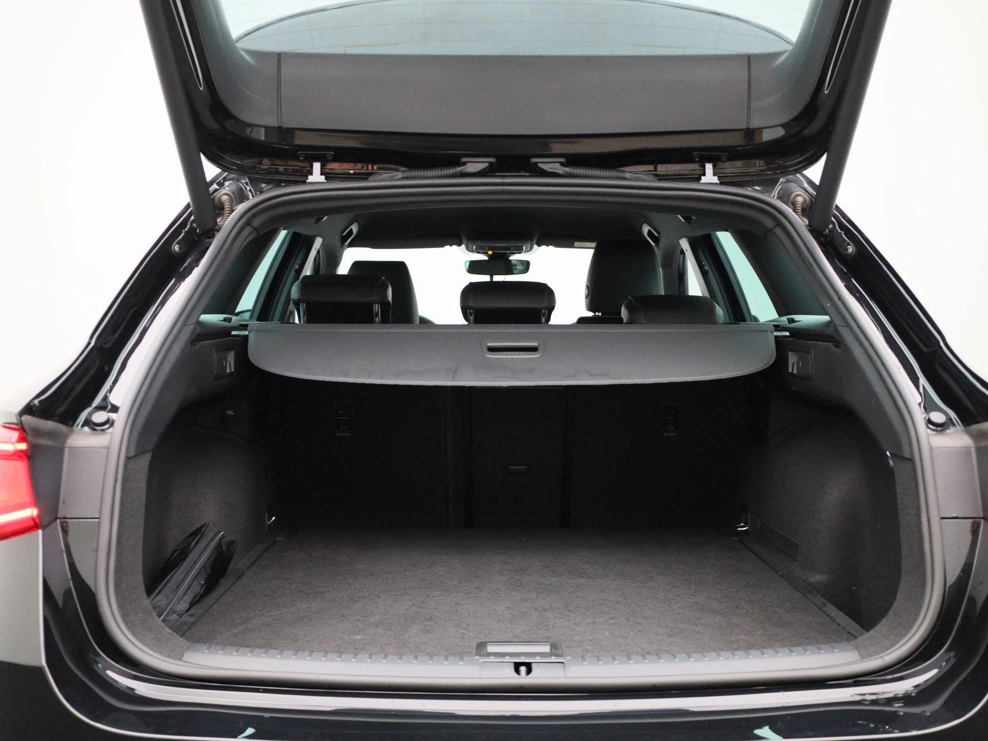 SEAT-Leon-image-13