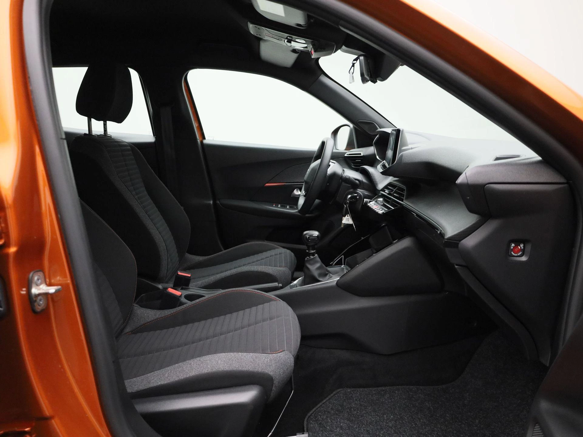 Peugeot-2008-image-34