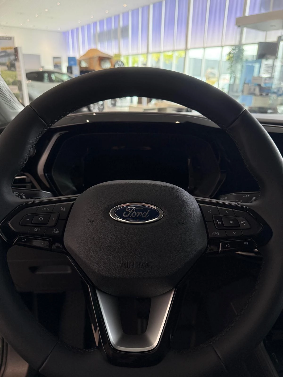 Ford-Transit Connect-image-13