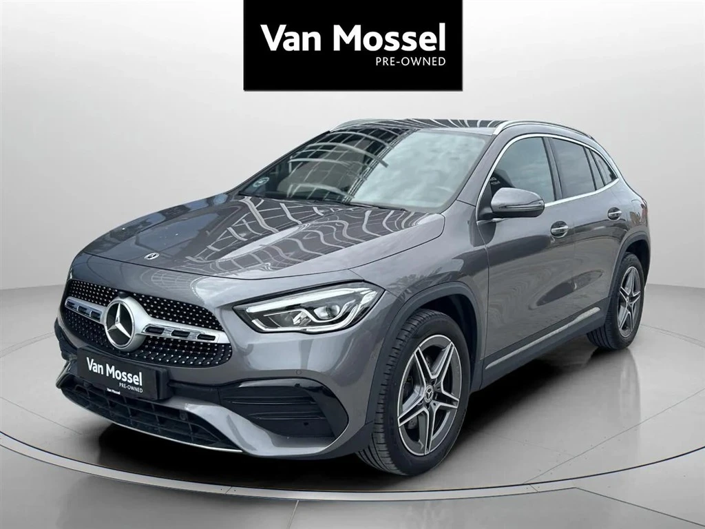 Mercedes-Benz-GLA-image-0