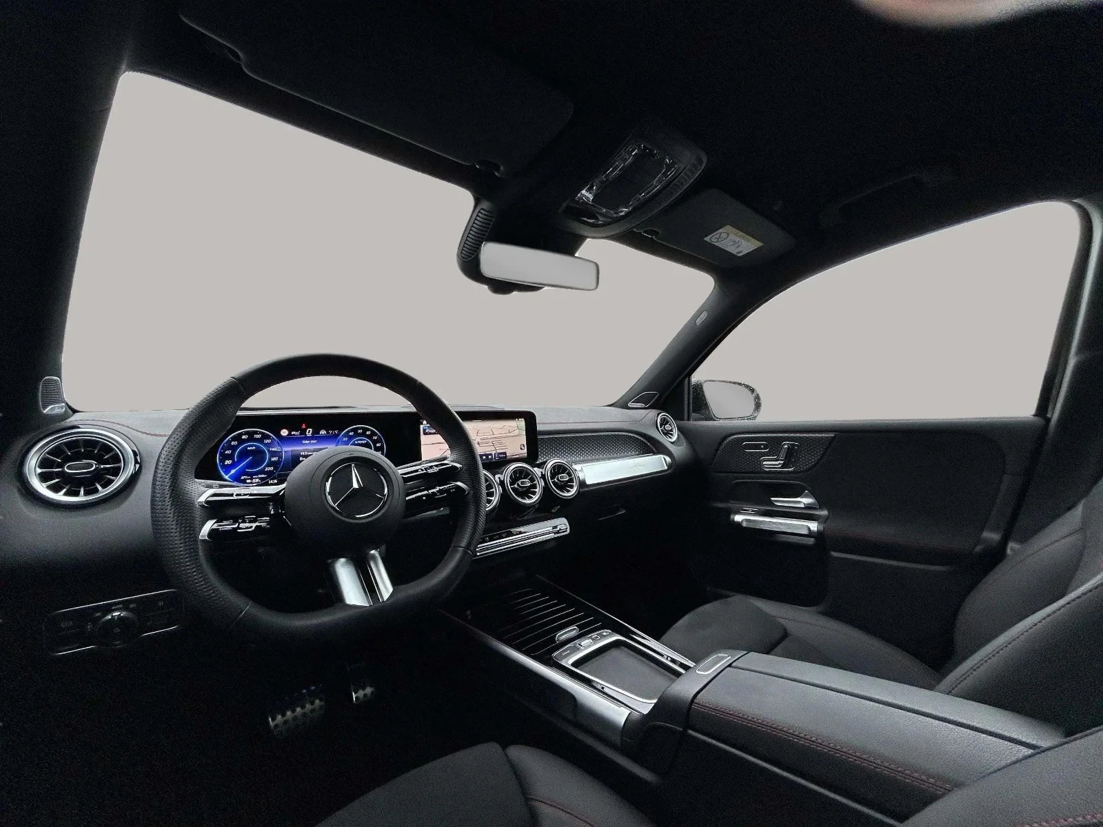 Mercedes-Benz-EQB-image-11