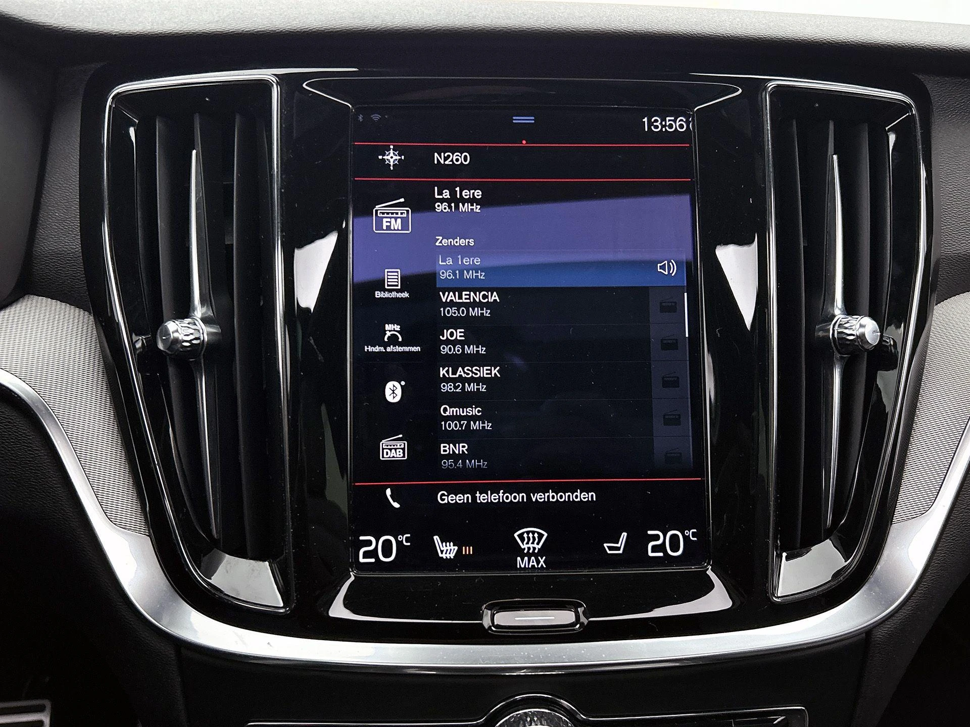 Volvo-V60-image-6