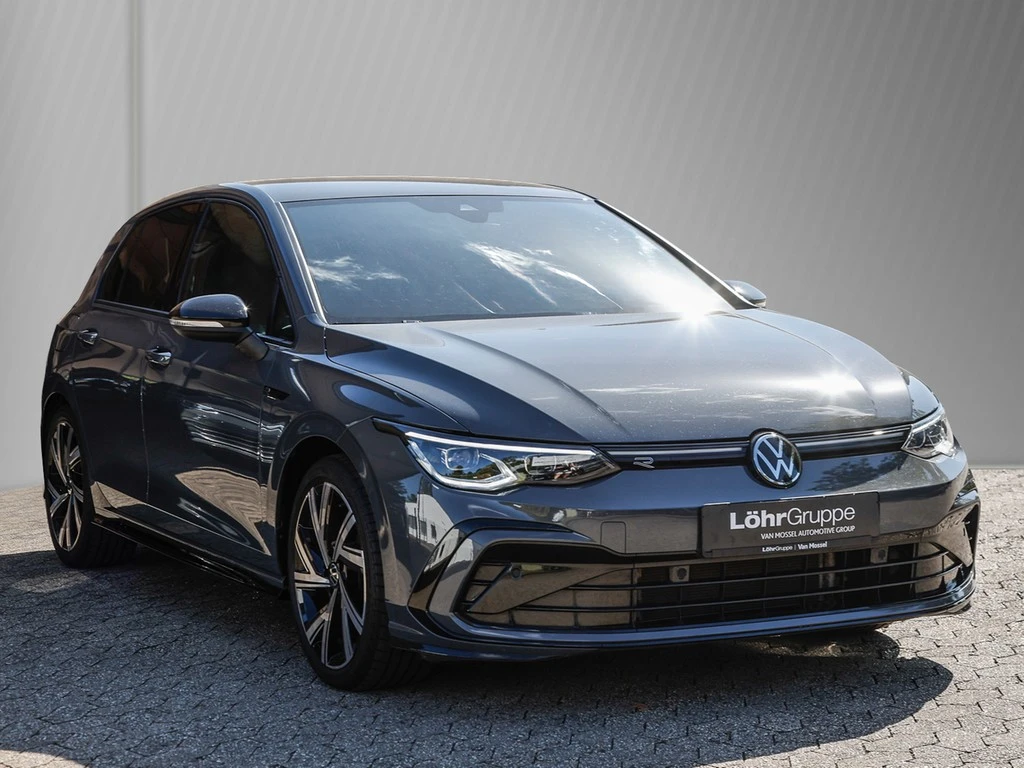 Volkswagen-Golf-image-2