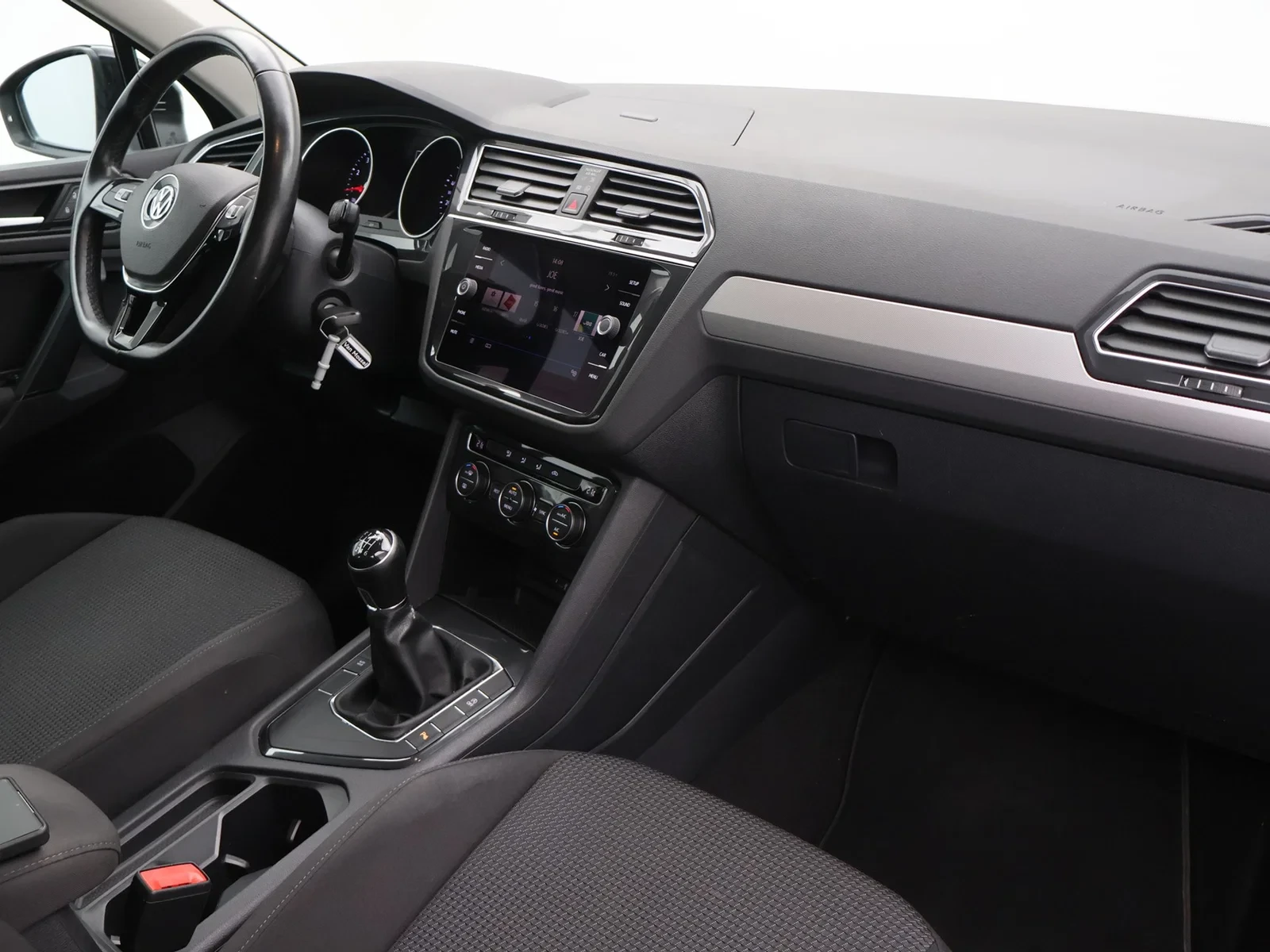 Volkswagen Tiguan Trendline 1.5TSI 130PK *PDC*AUTOMATISCHE AIRCO*DAB RADIO*BLTH*...*