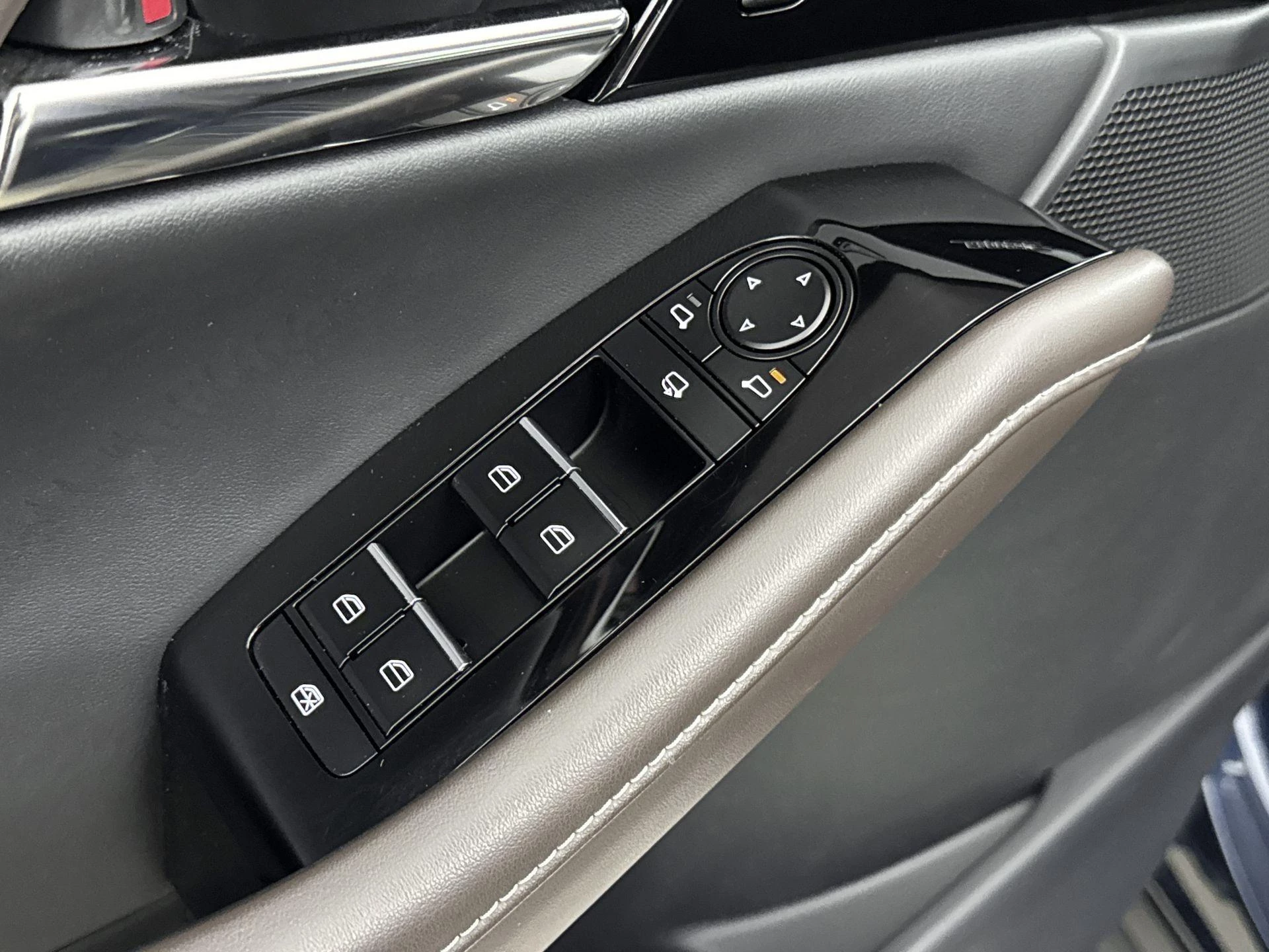 Mazda-CX-30-image-26