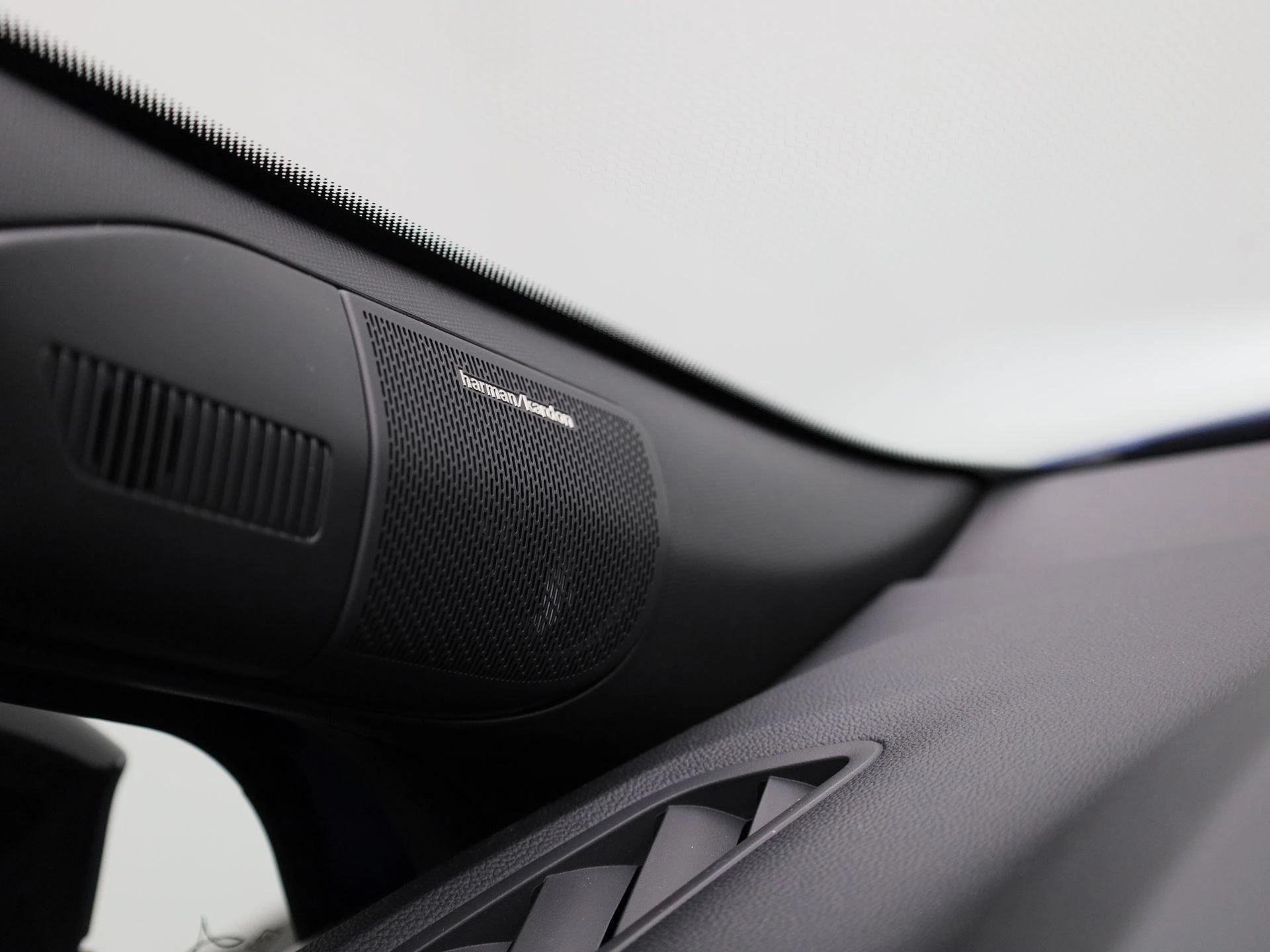 Renault-Captur-image-28