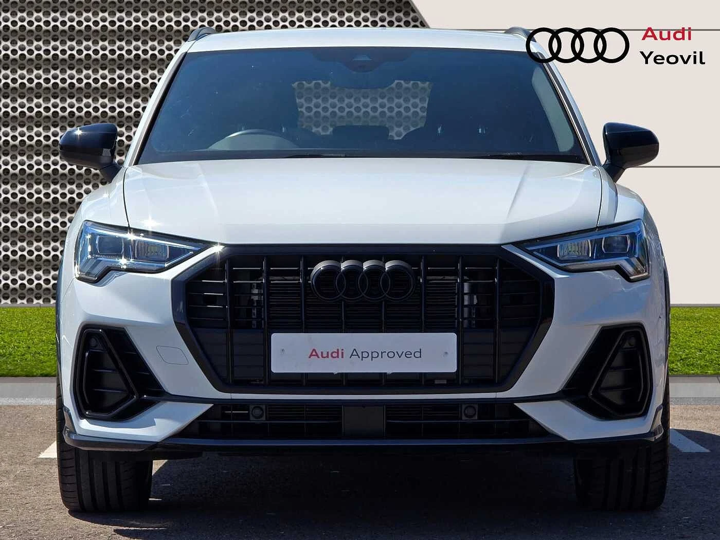Audi-Q3-image-6
