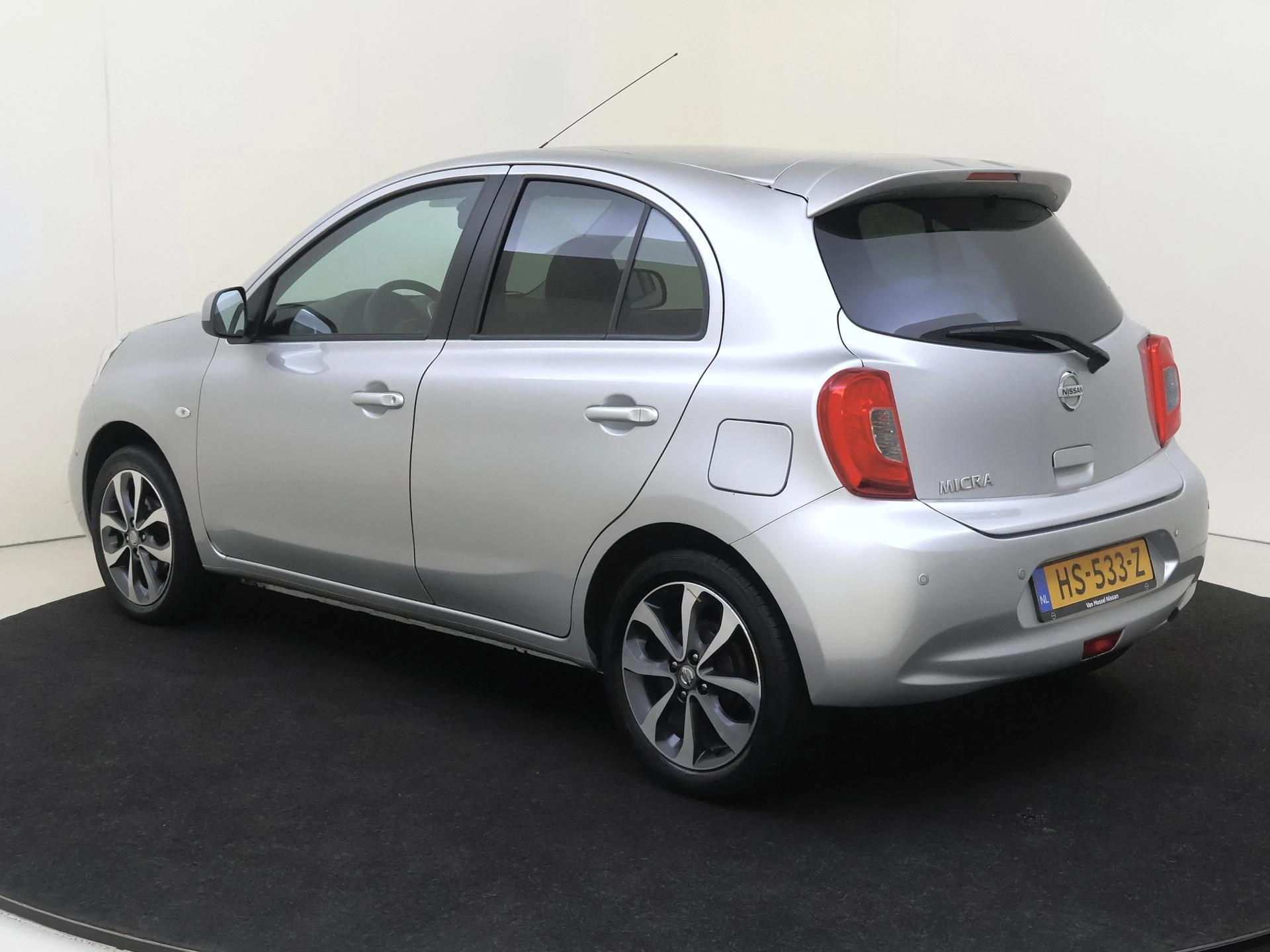Nissan-Micra-image-2