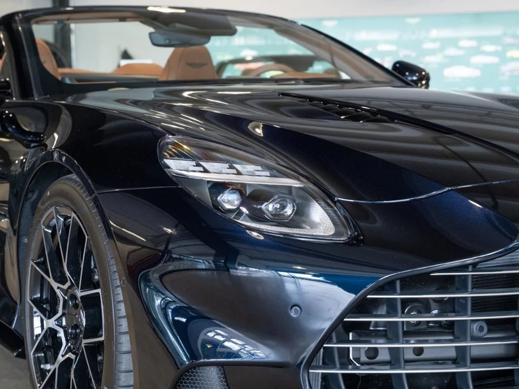 Aston Martin Vanquish Volante Aston Martin Hamburg