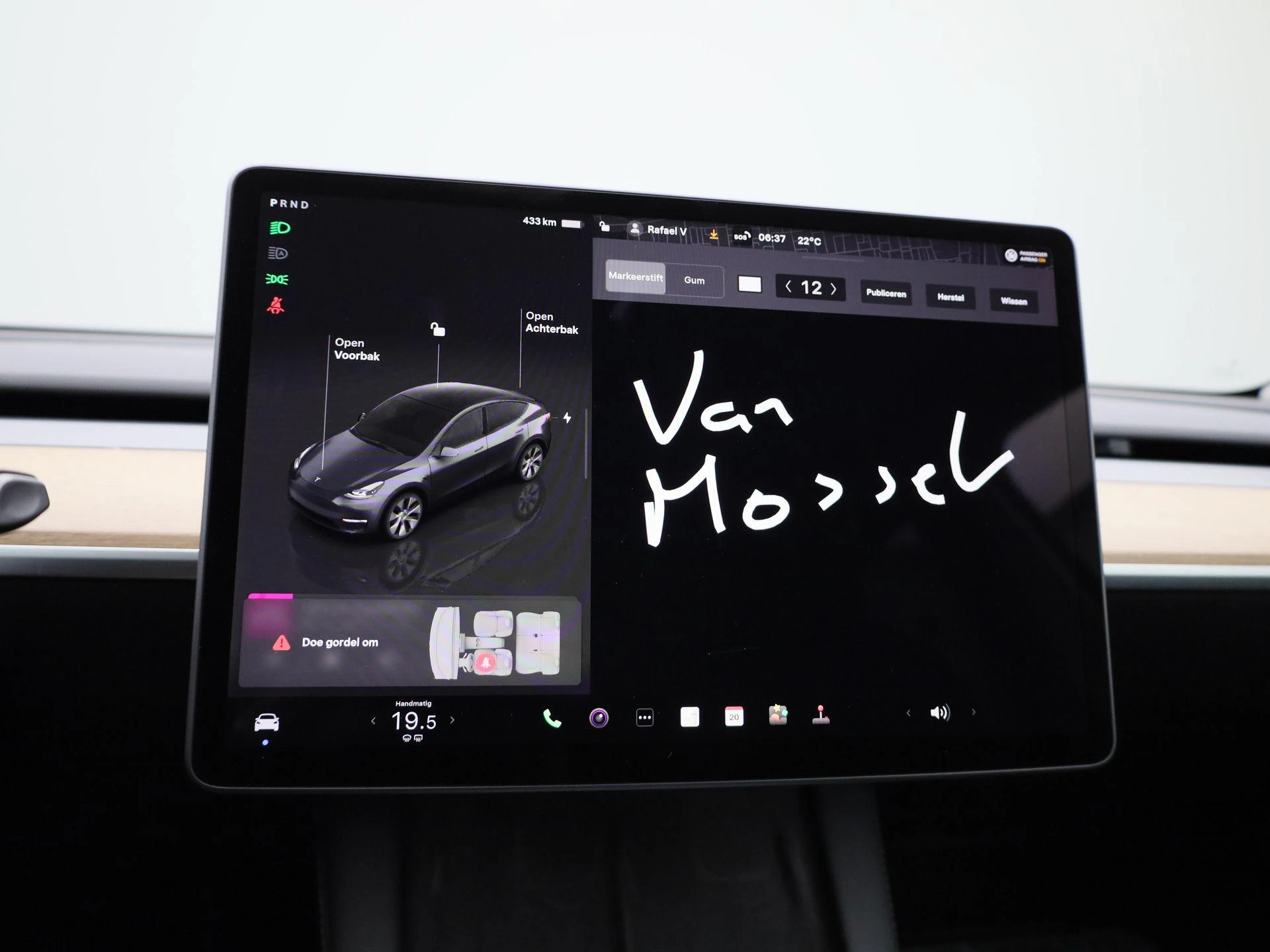Tesla Model Y Long Range Dual Motor AWD