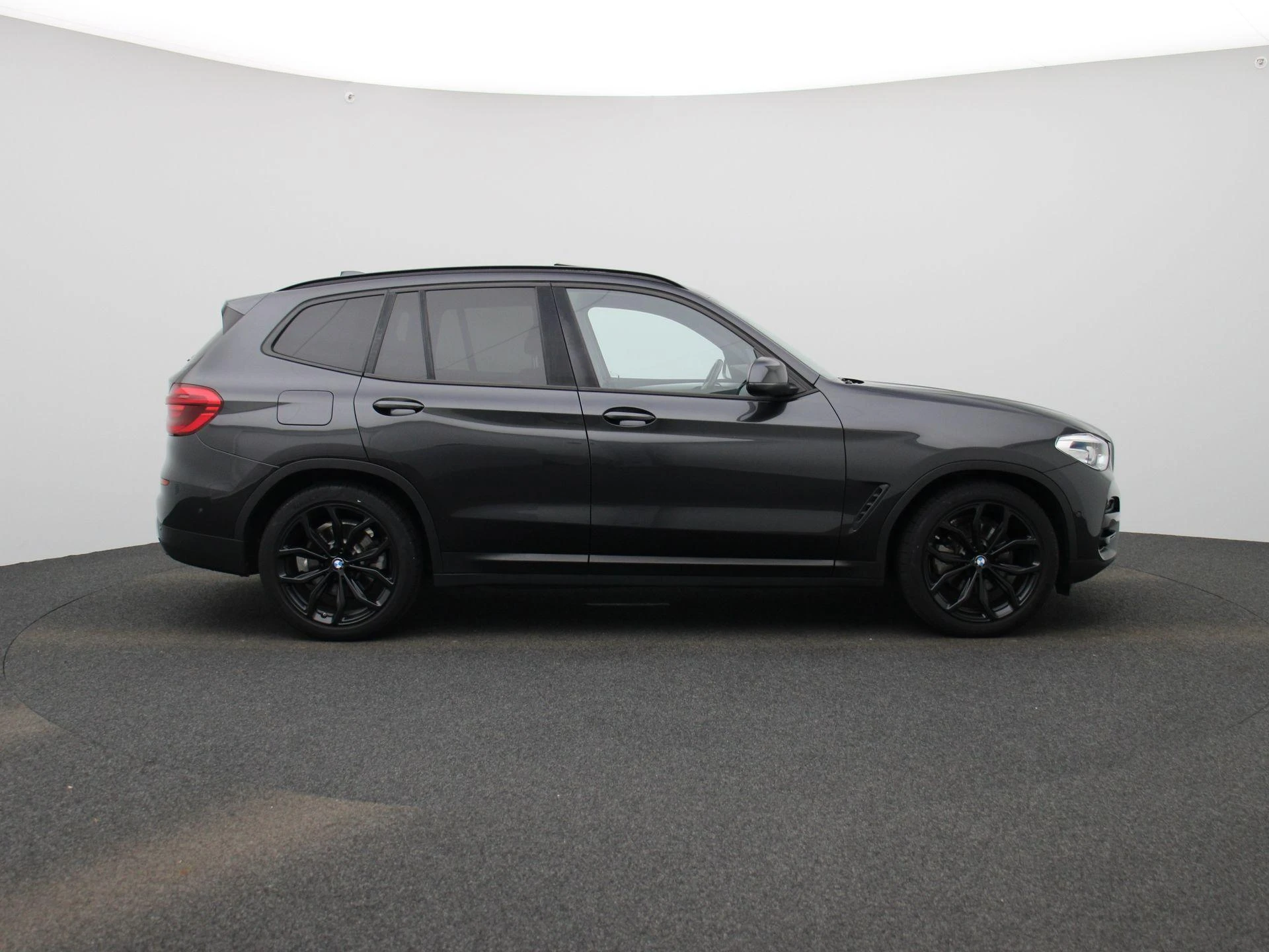 BMW-X3-image-5