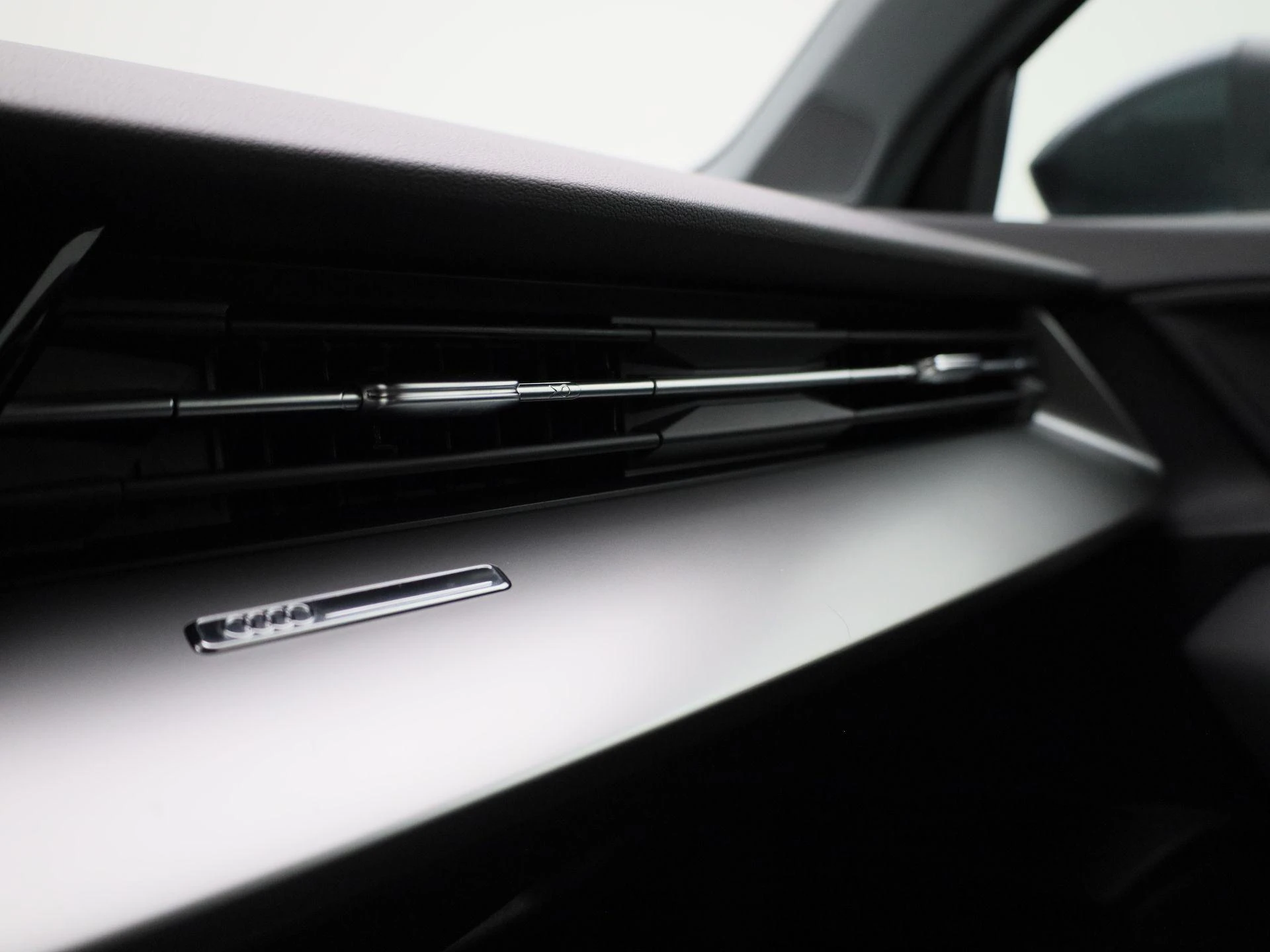 Audi A3 Limousine 30 TFSI Business edition
