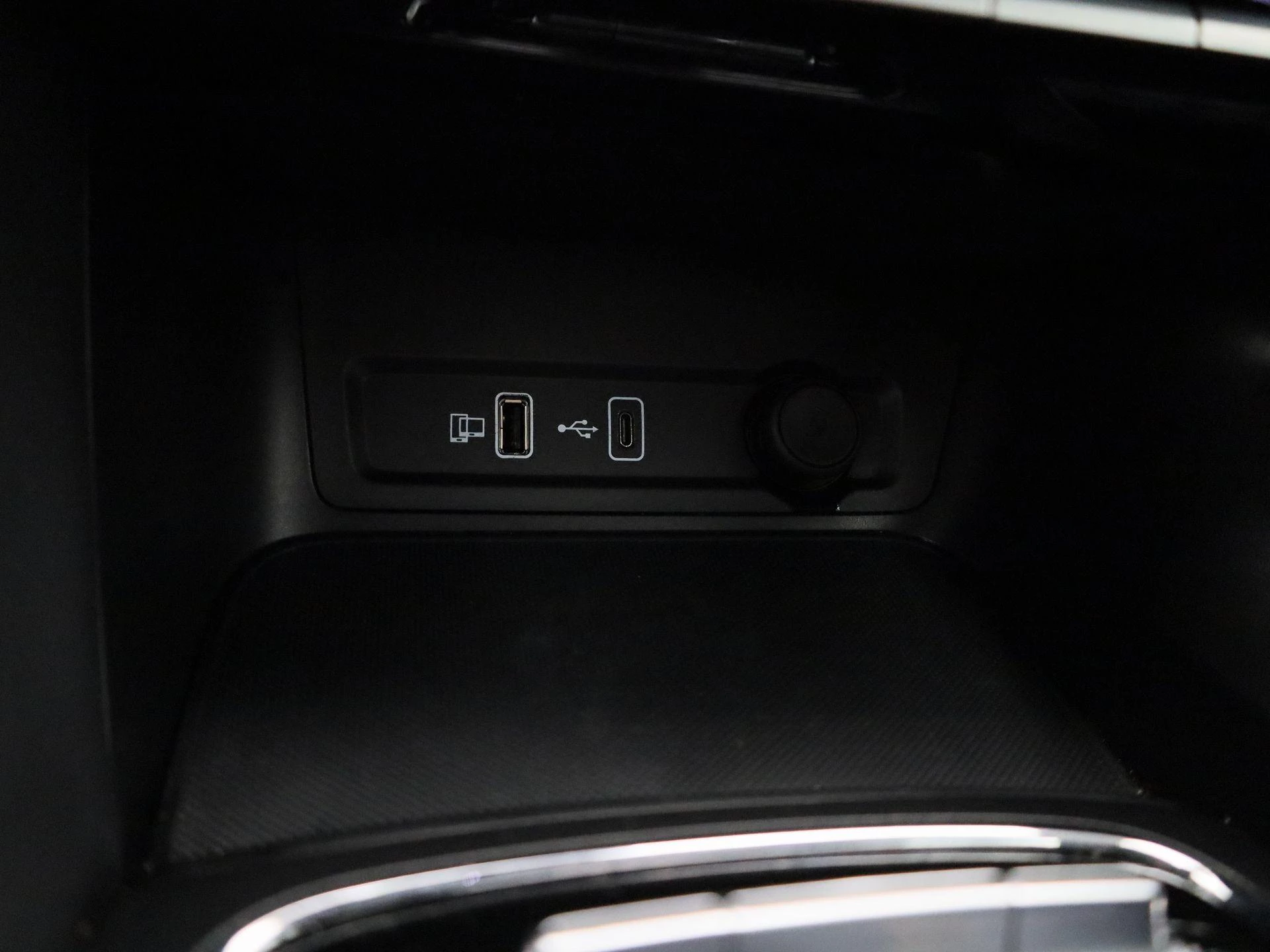 MG-ZS-image-25