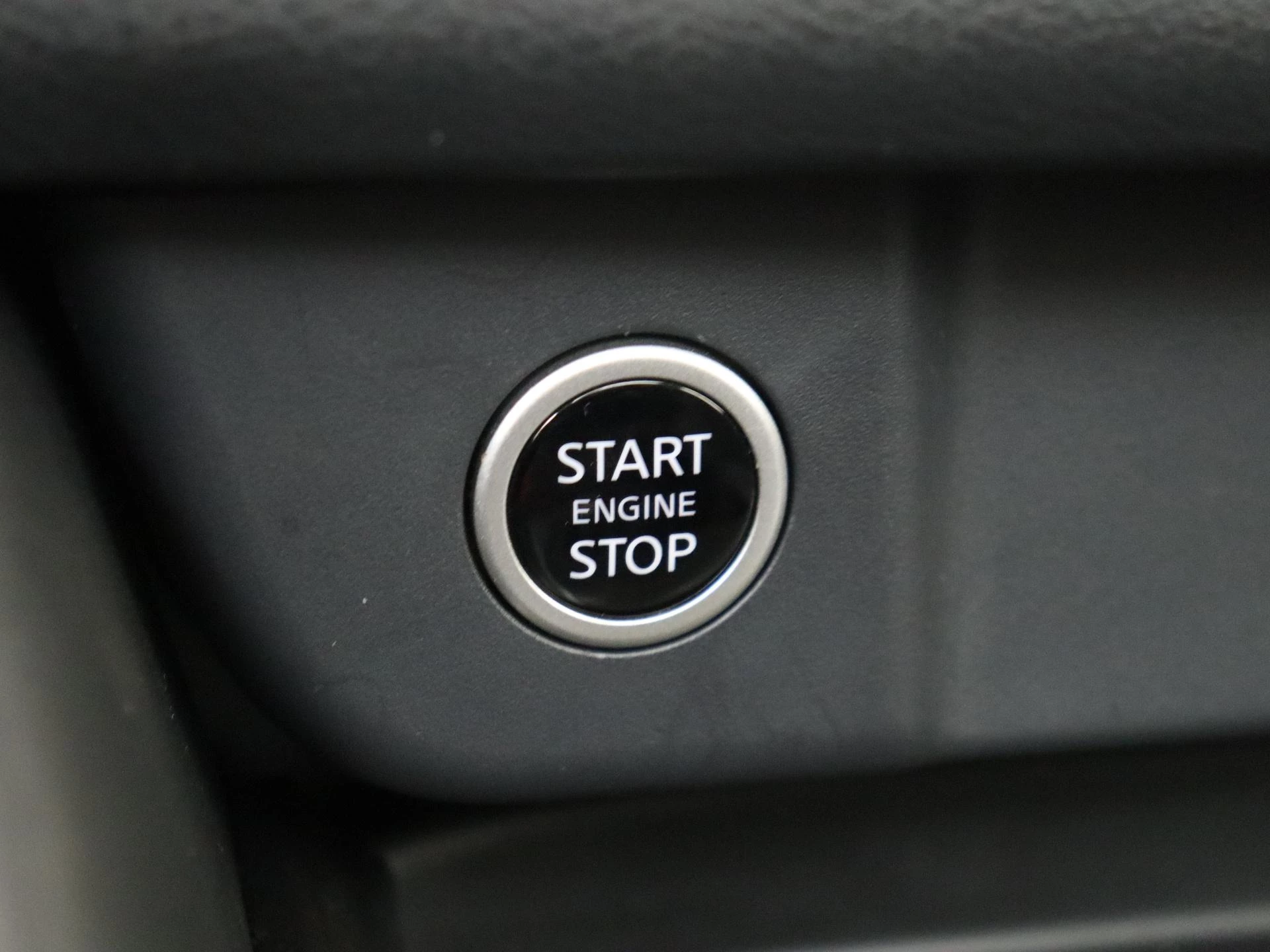 Nissan-QASHQAI-image-19